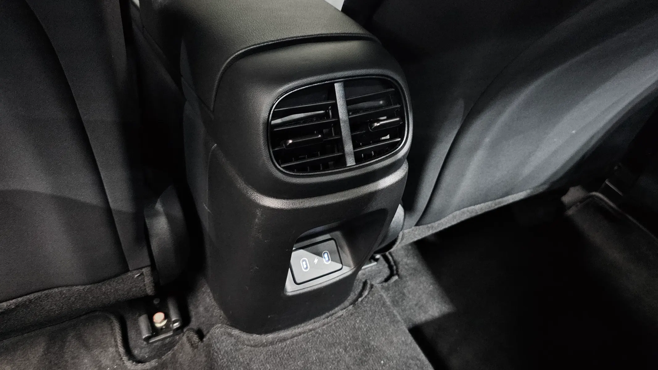 Hyundai (CN7) 2.0 N 2024 33/34