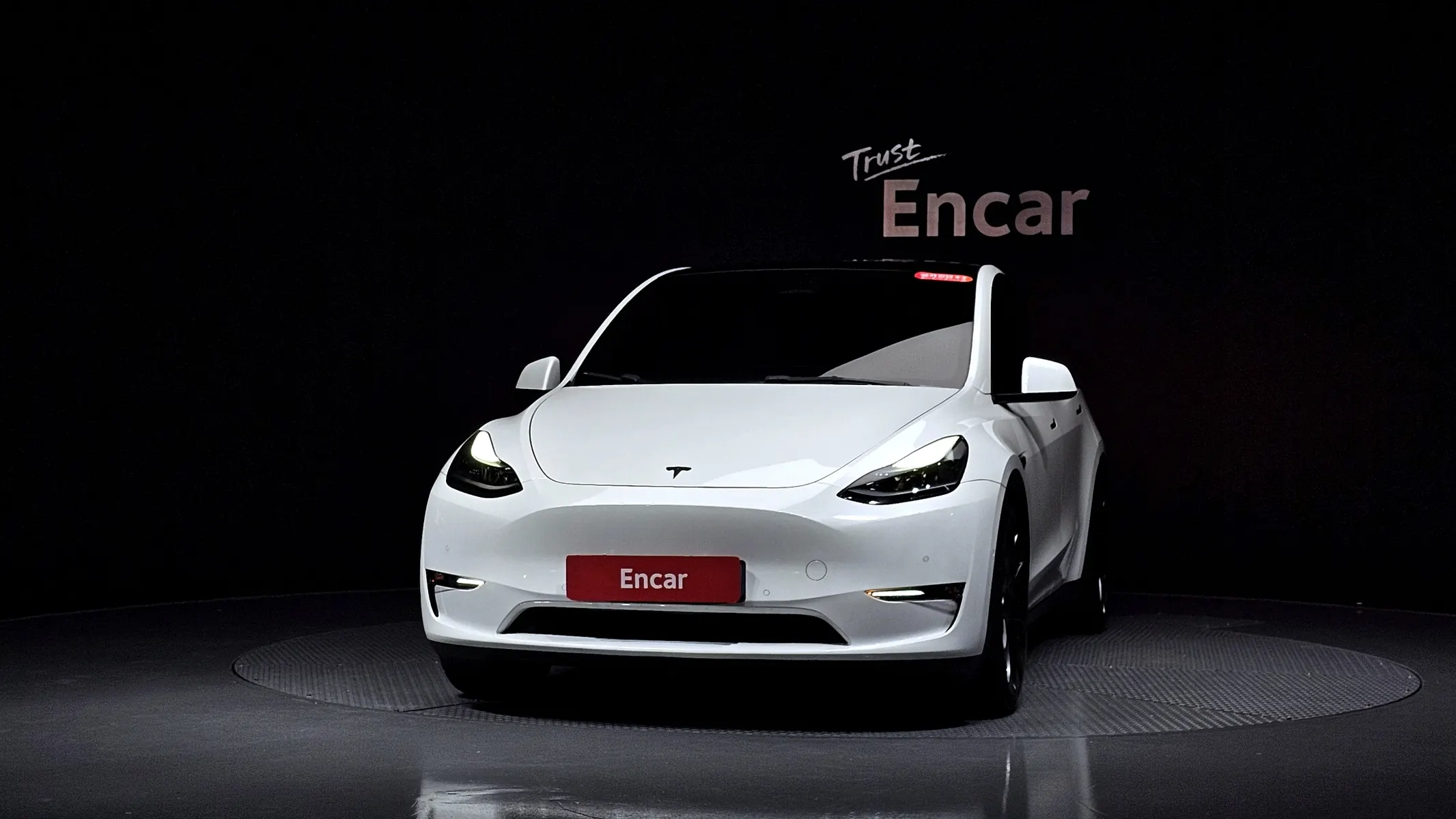 Tesla Y AWD 2022 3/34