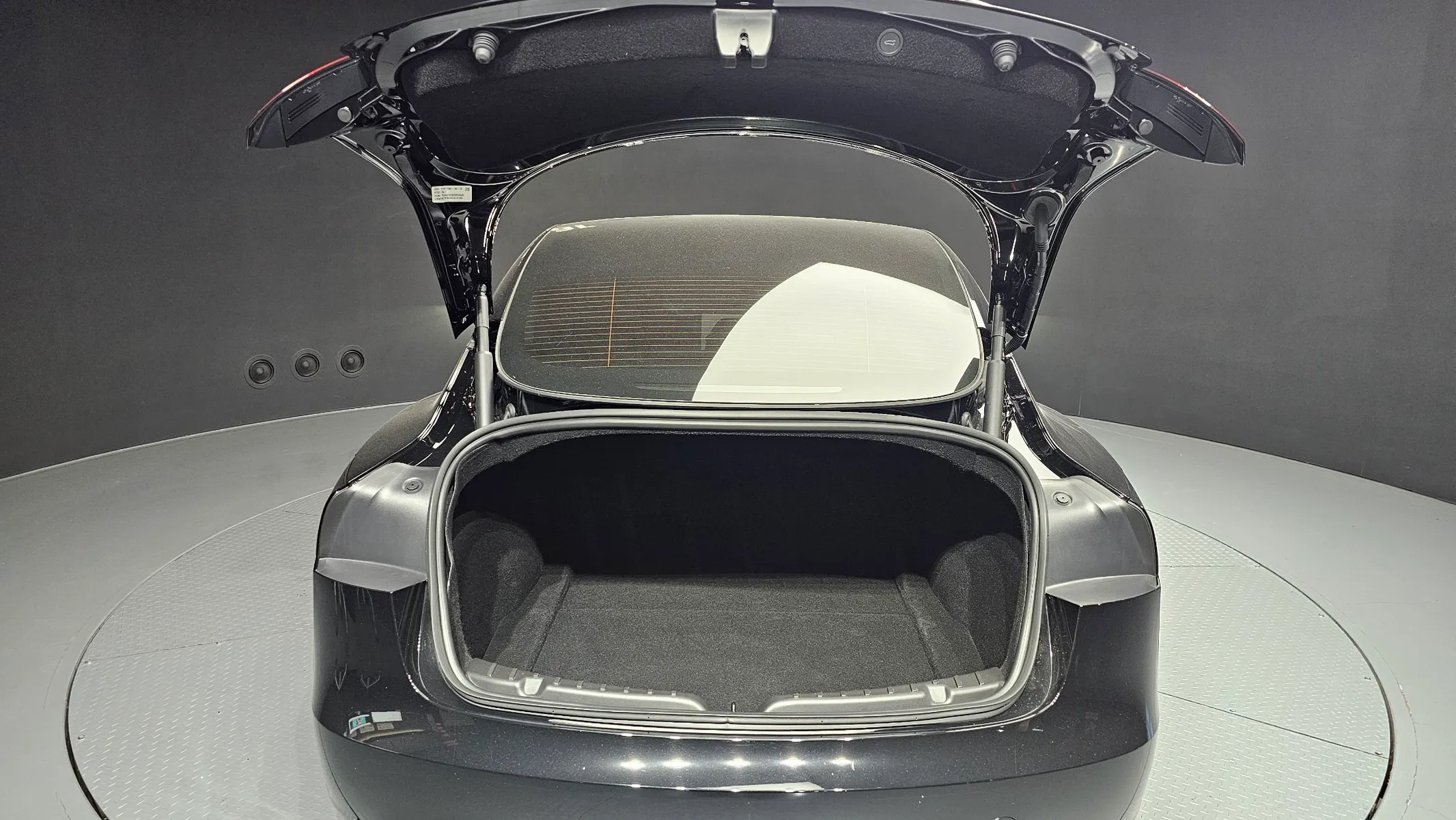 Tesla 3 RWD 2025 41/42