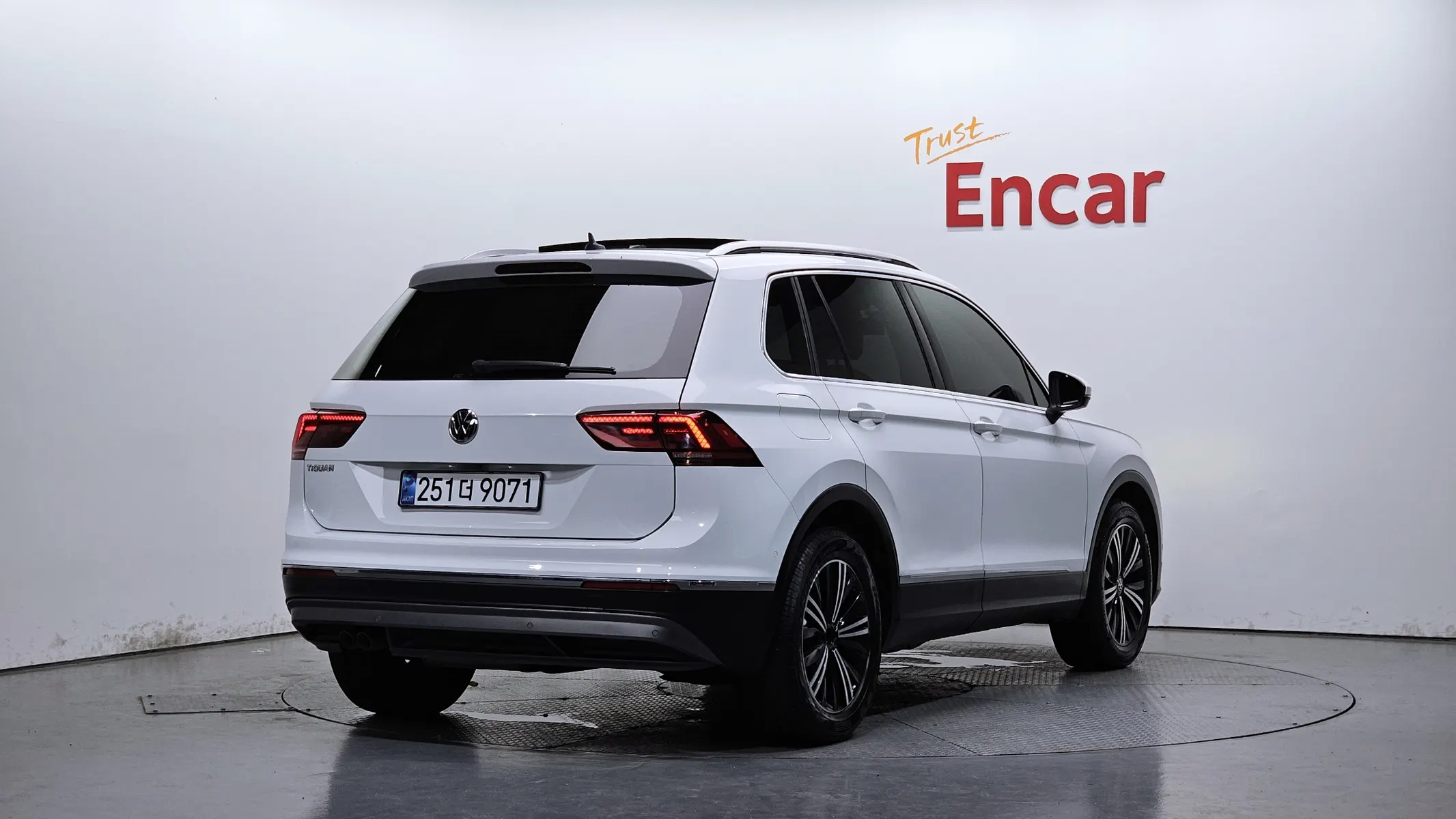 Volkswagen 2 2.0 TDI 2020 2/31