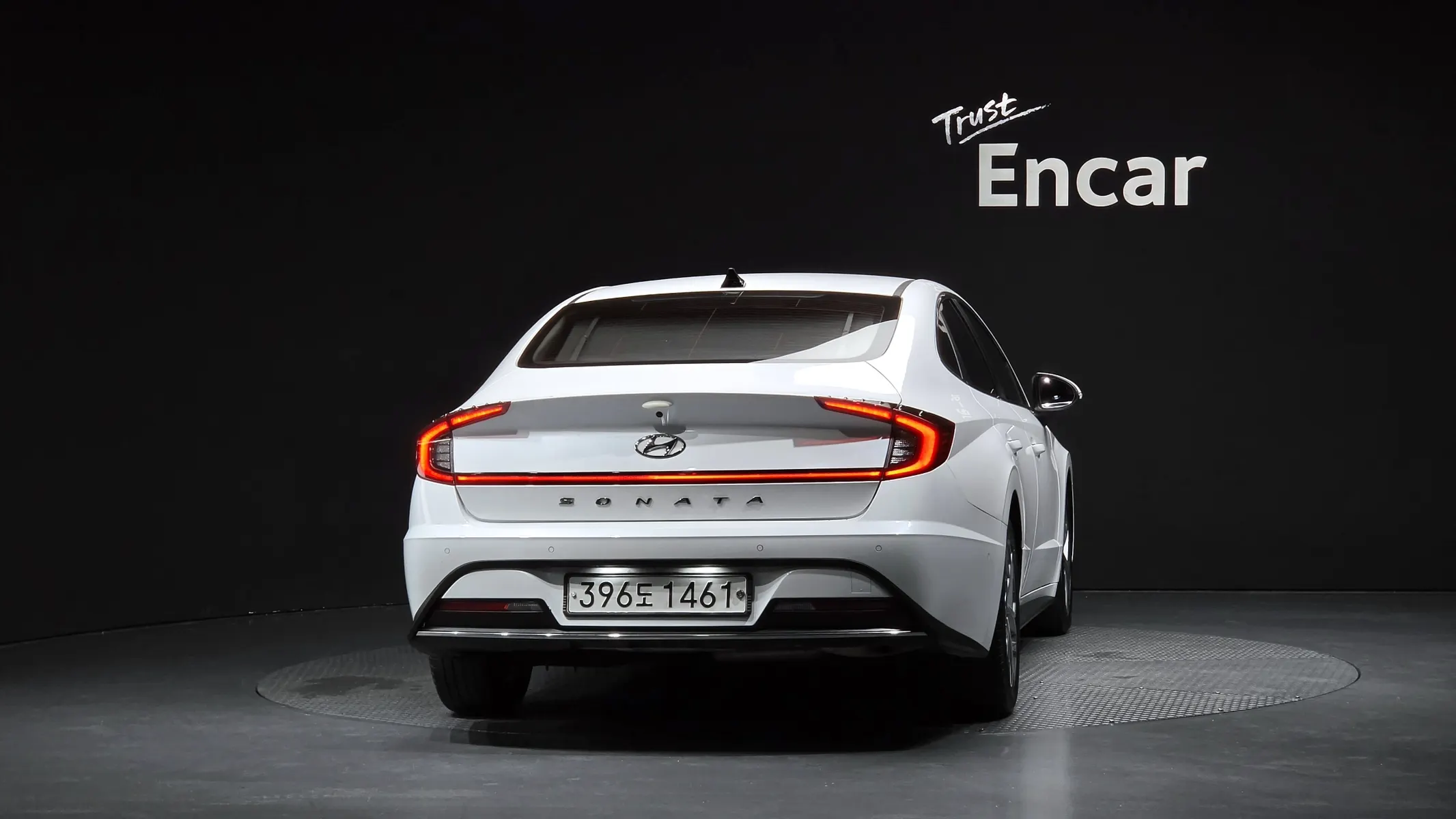 Hyundai (DN8) 2.0 2019 3/5