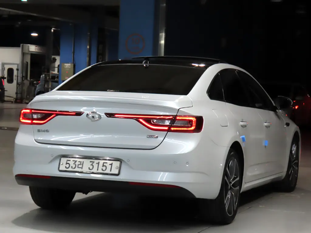 Renault Korea SM6 2.0 GDe RE 2016 2/21