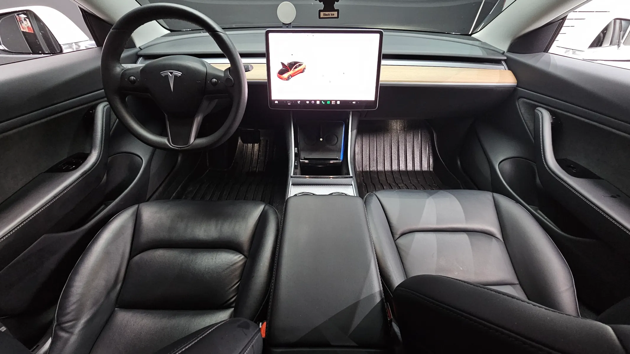 Tesla 3 AWD 2020 4/5