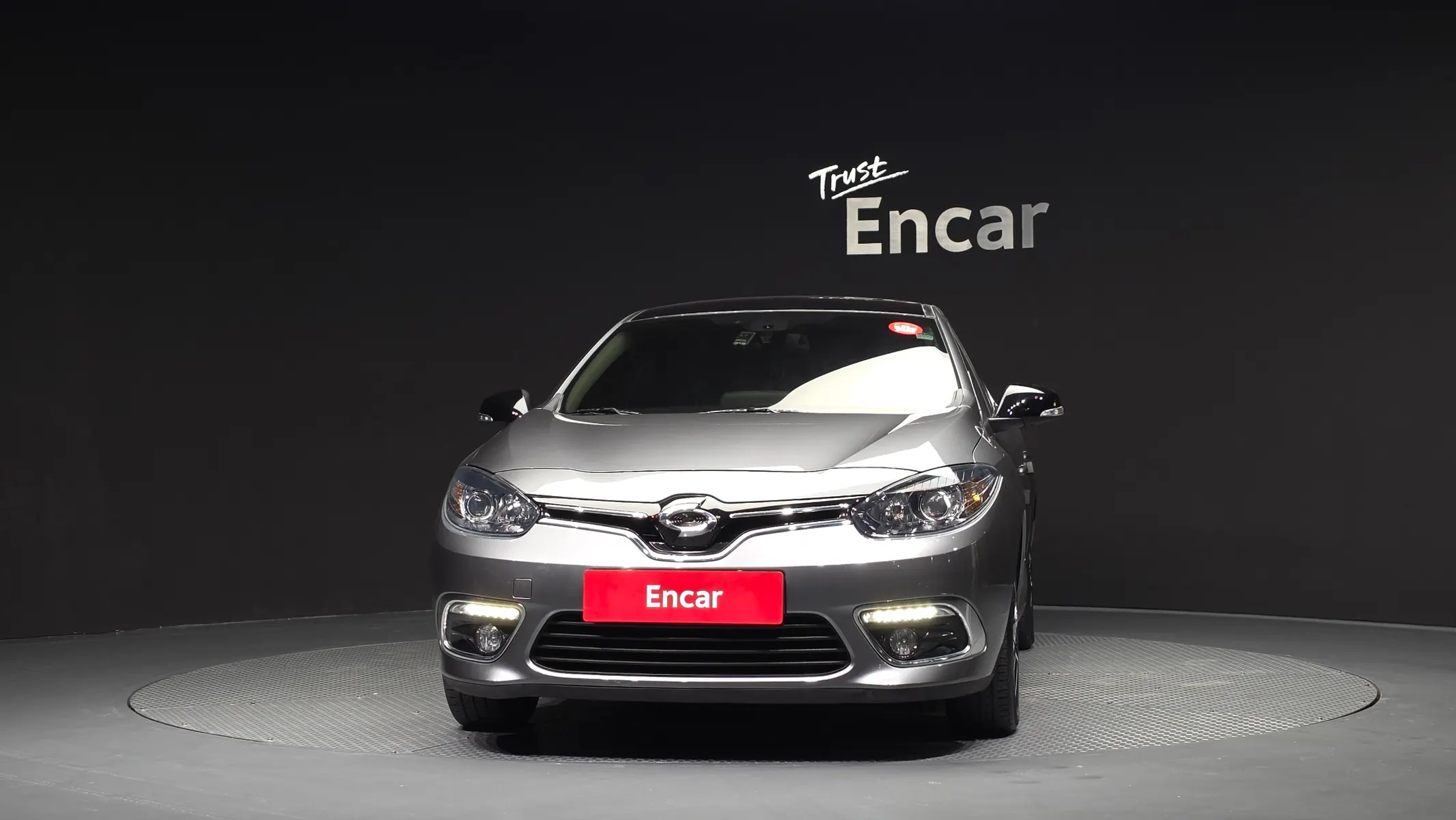Renault Korea SM3 Z.E. RE 2019 2/5
