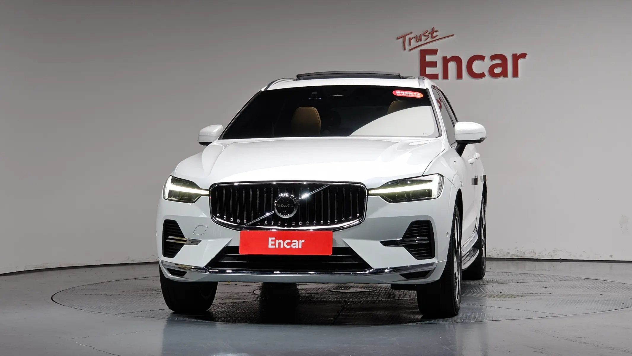 Volvo XC60 2 T8 2024 3/42