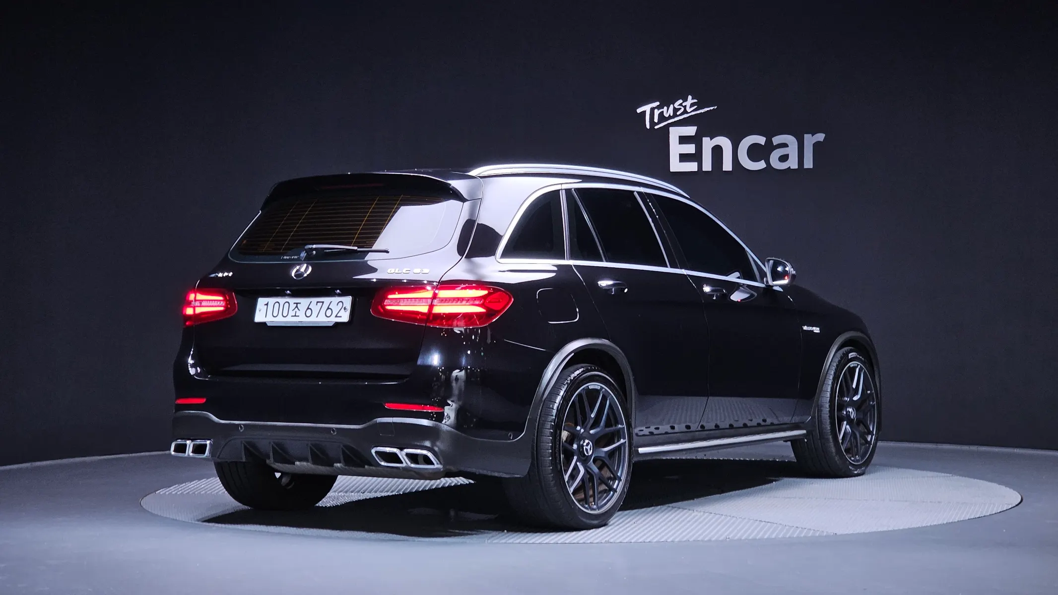 Mercedes-Benz GLC-Class X253 AMG GLC63 4MATIC+ 2018 2/33