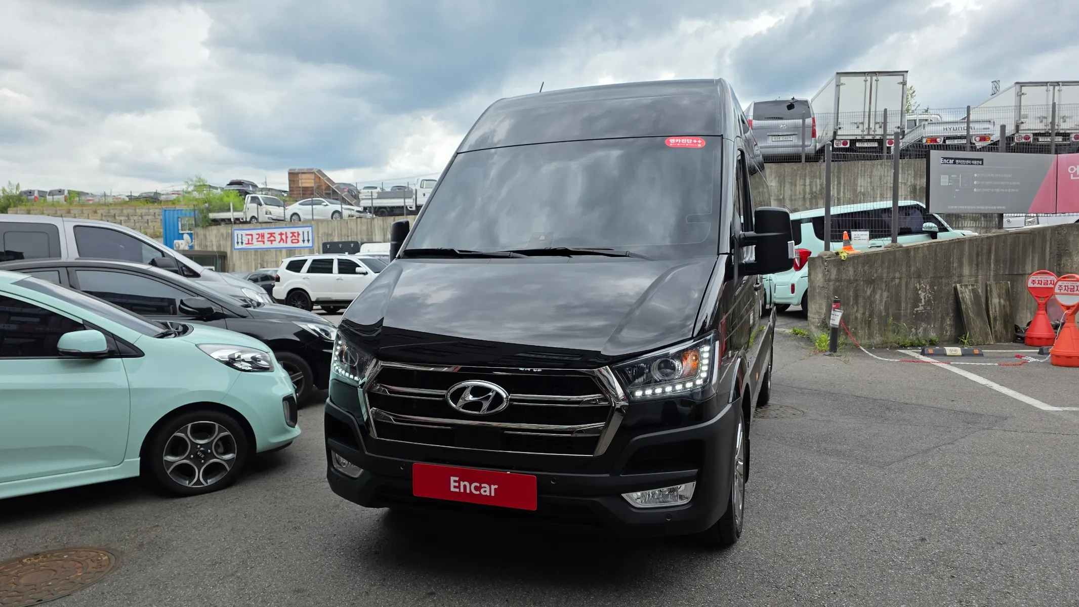 Hyundai 쏠라티 15 2024 2/5