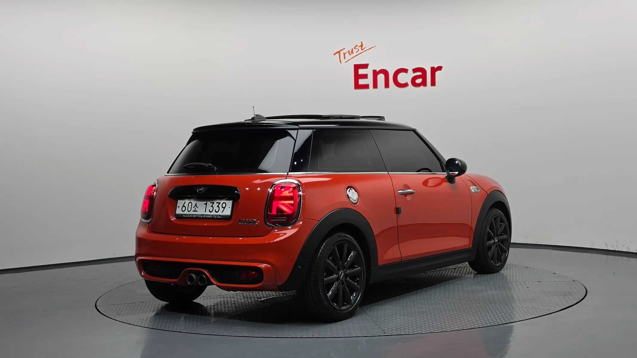 MINI S 2018 2/33
