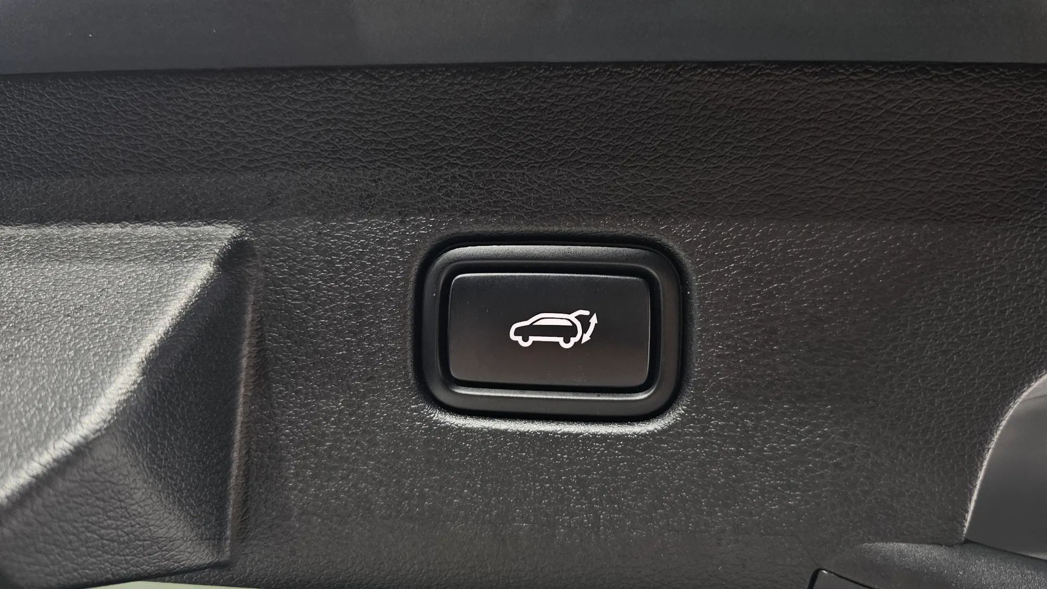Kia 5 4WD 2023 36/37