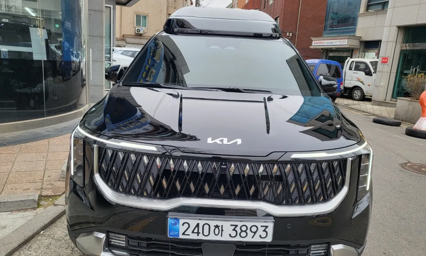 Kia 4 HEV 9 2026 2/8