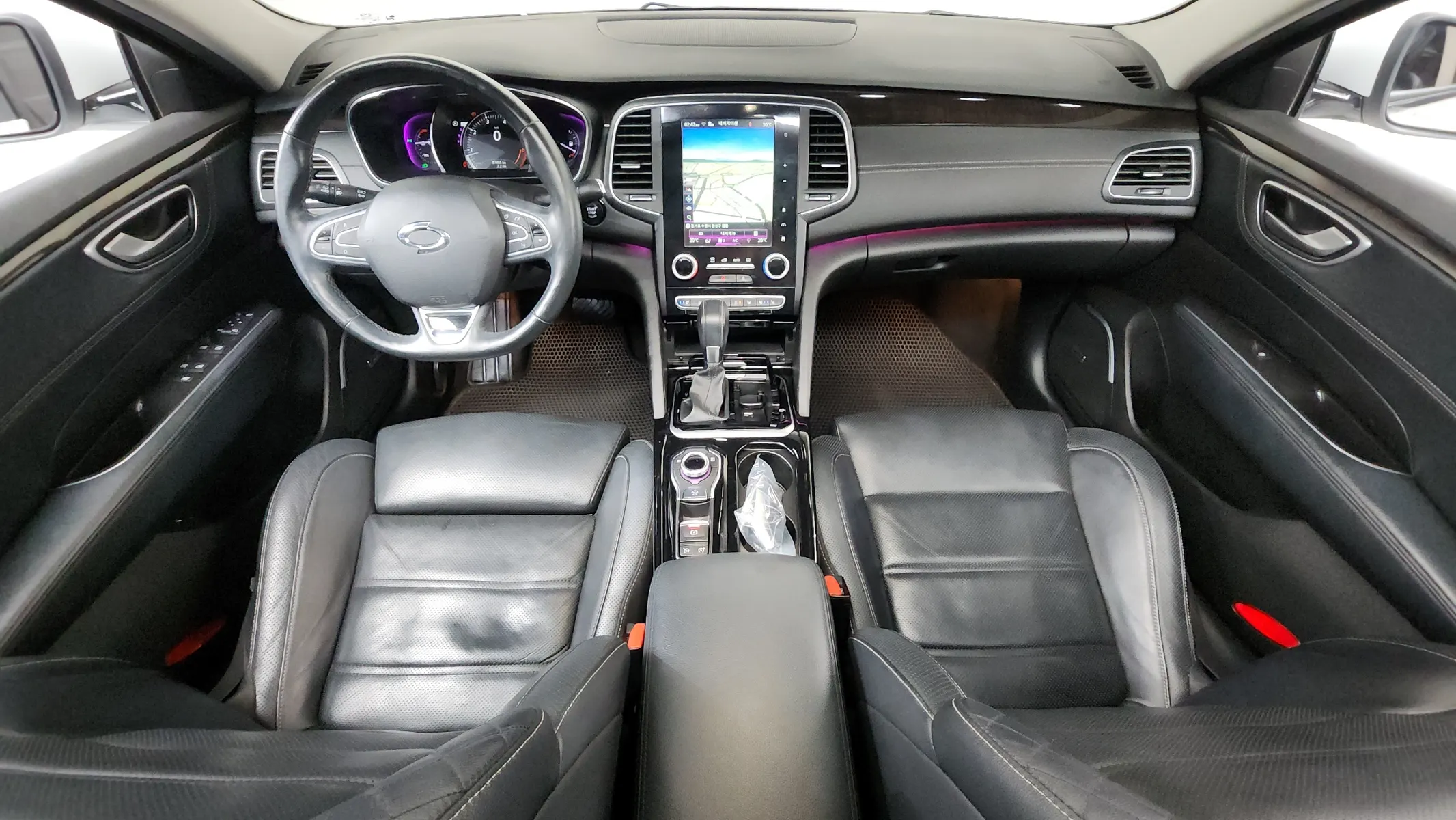 Renault Korea SM6 2.0 GDe RE 2017 4/5
