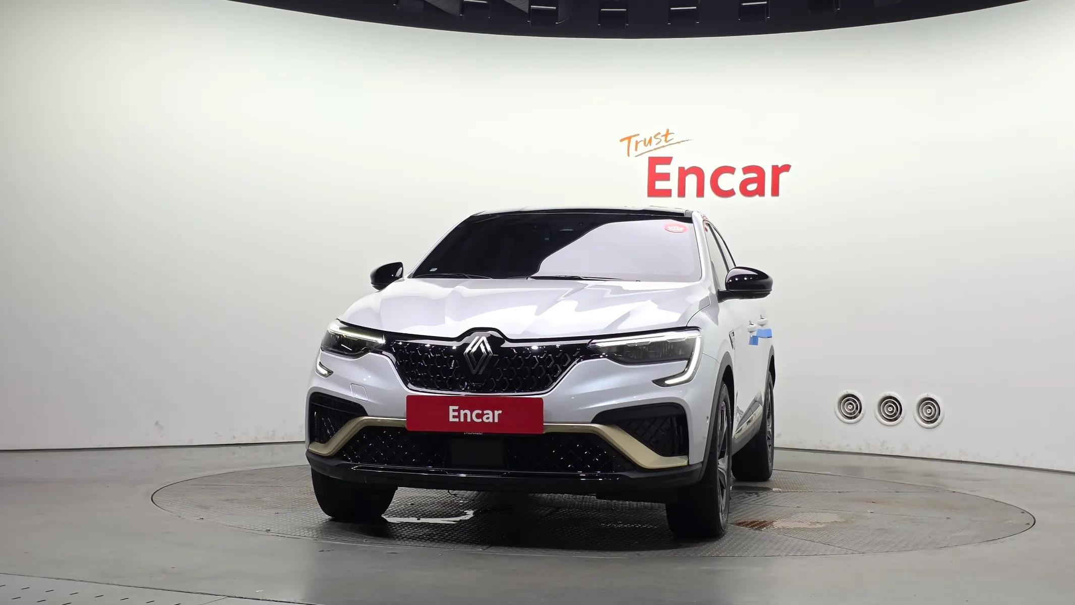 Renault Korea 아르카나 1.6 E-TECH 2024 2/5