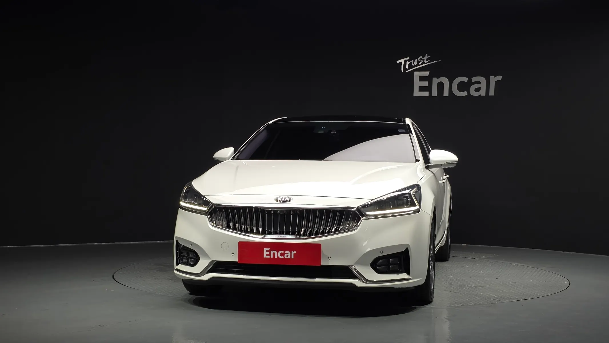 Kia K7 2019 3/33