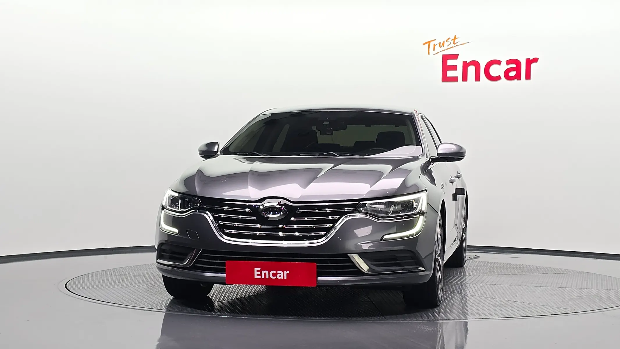 Renault Korea SM6 2.0 LPe LE () 2016 3/33