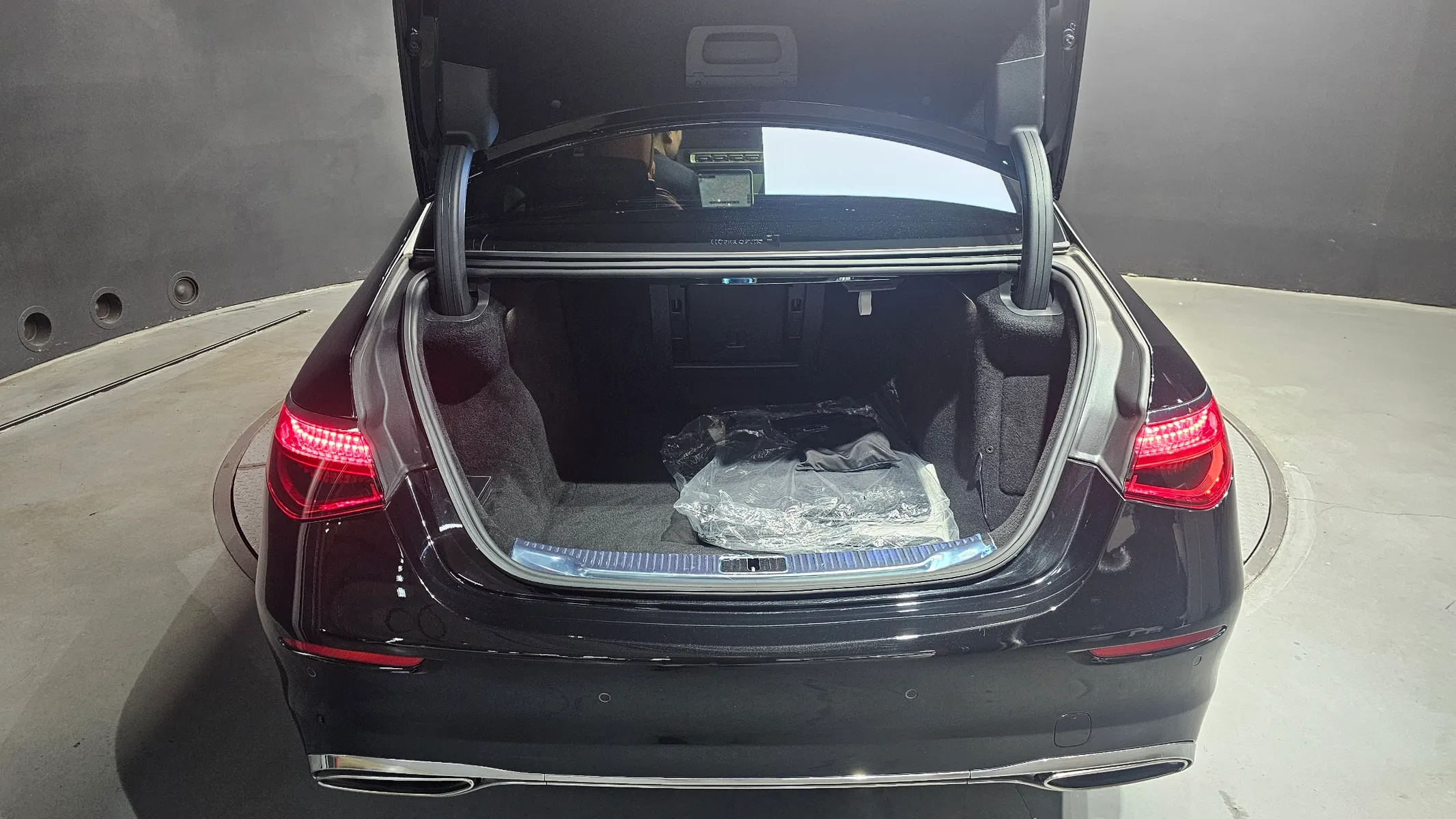 Mercedes-Benz S-Class W223 S580L 4MATIC 2021 33/34