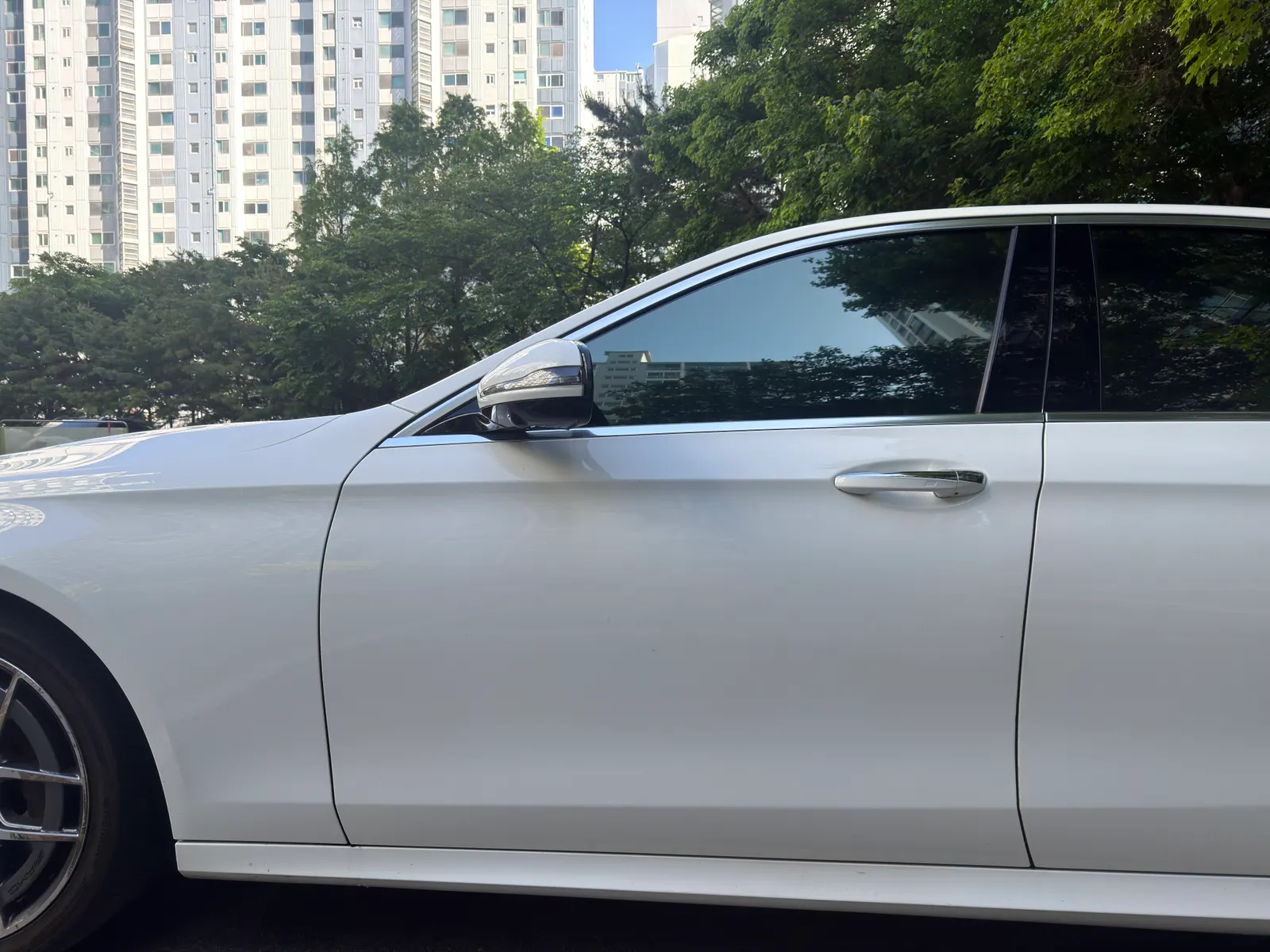 Mercedes-Benz E-Class W213 E220d 4MATIC AMG Line 2022 3/7