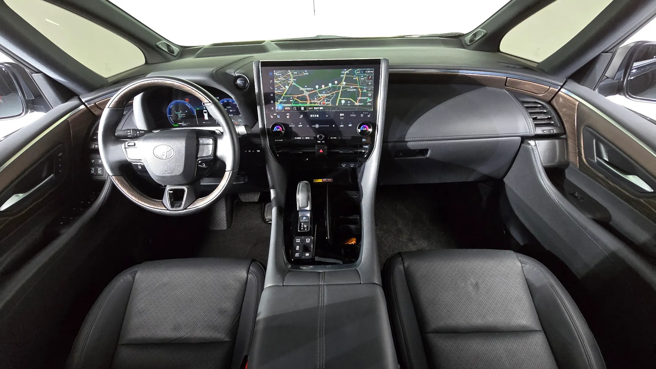 Toyota 4 2.5 HEV AWD 2025 4/5