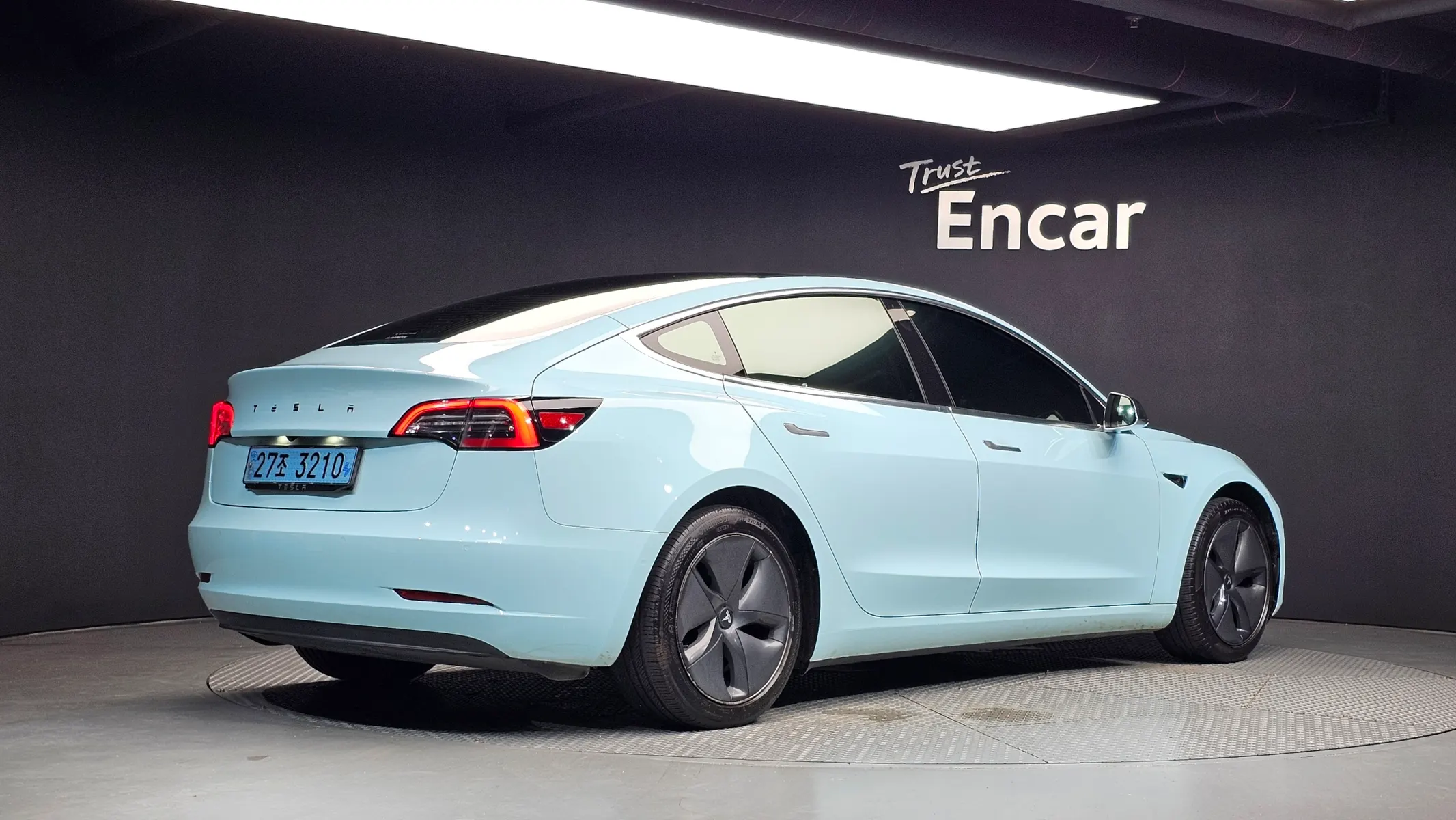 Tesla 3 RWD 2020 2/30