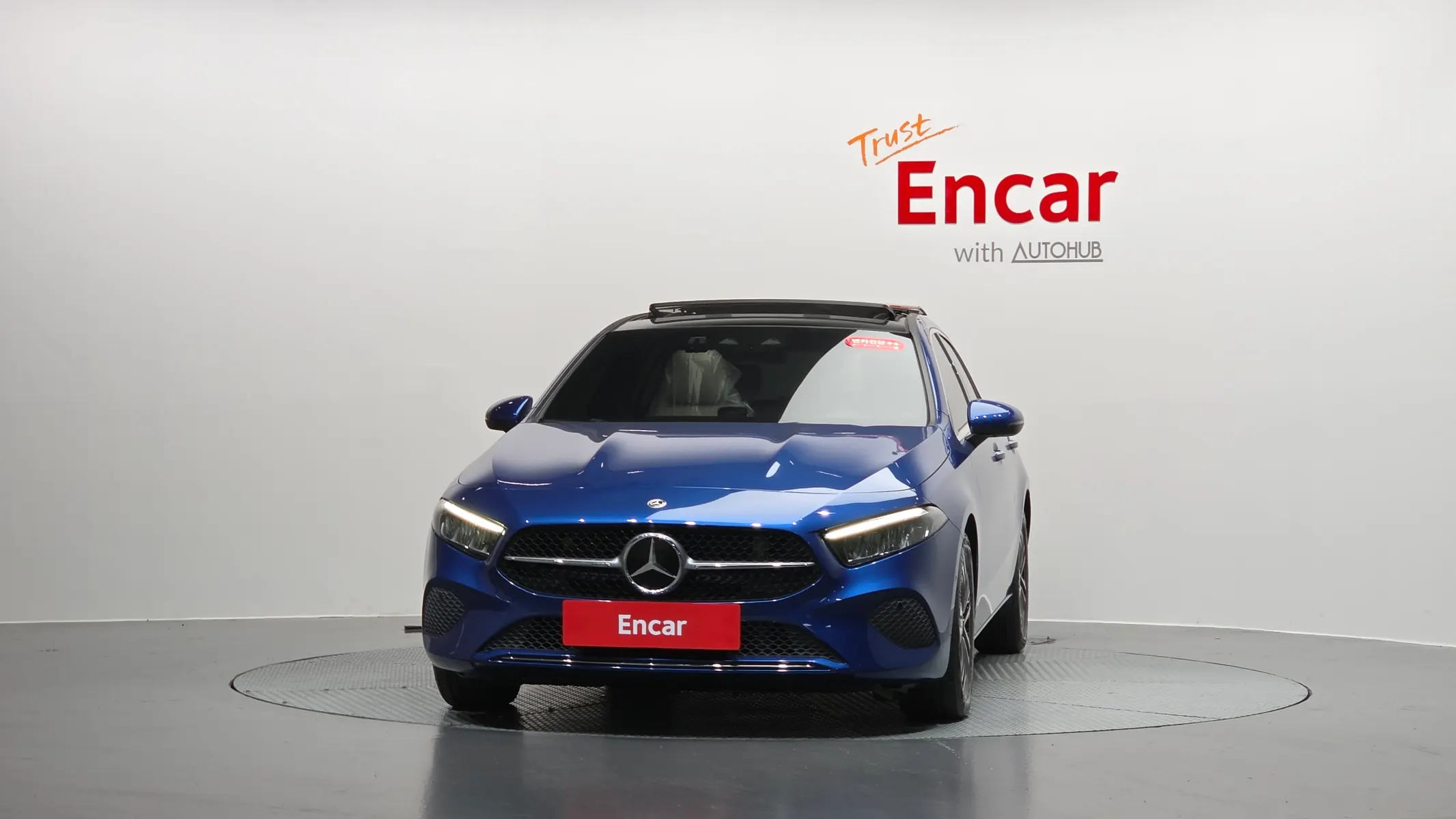 Mercedes-Benz A-Class W177 A220 2024 2/33