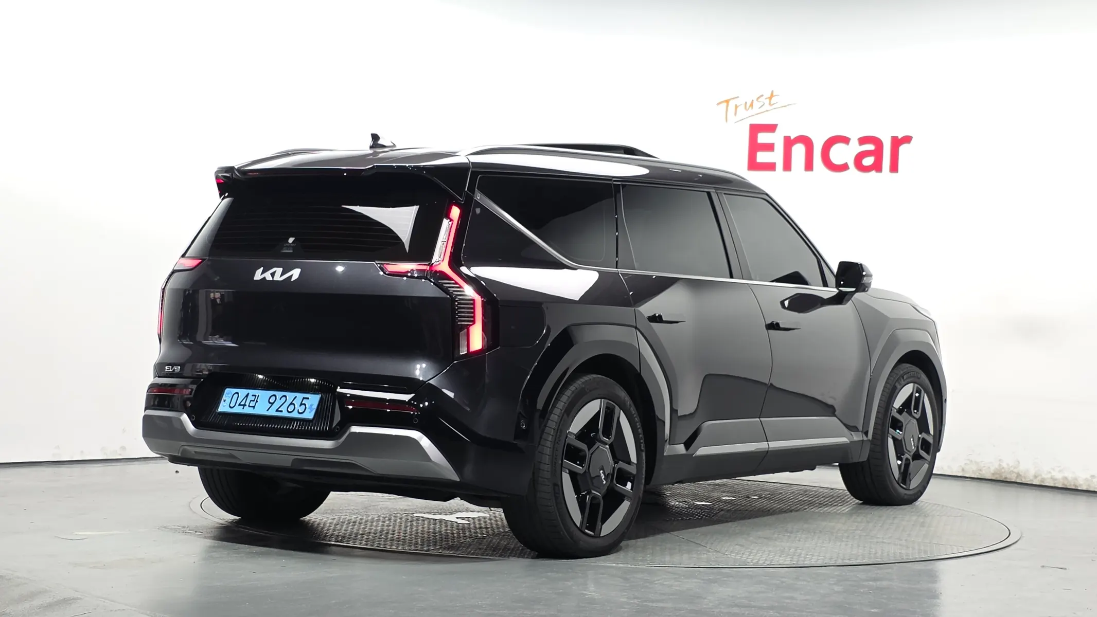 Kia EV9 4WD 2023 2/41