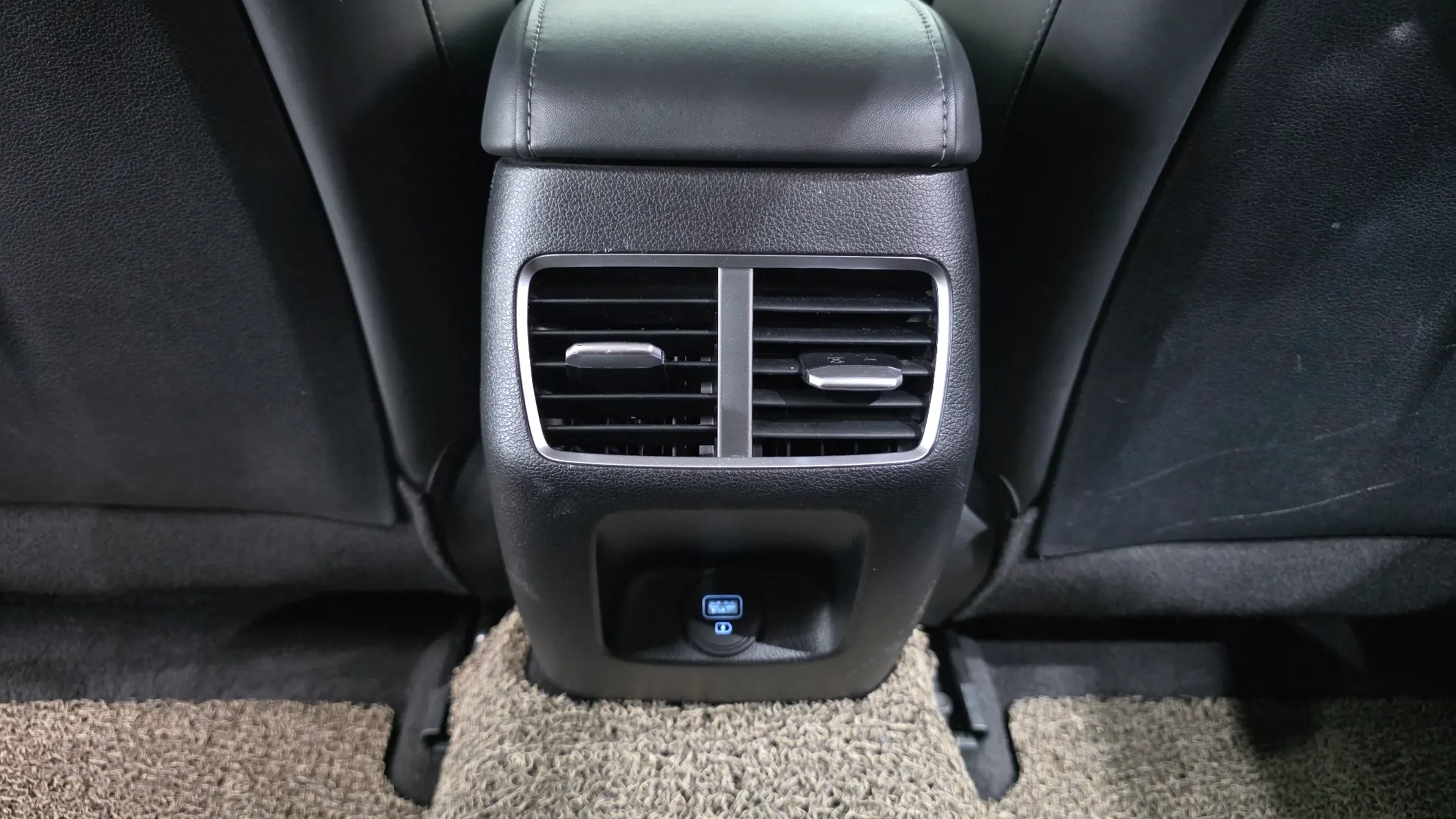 Hyundai (DN8) 2.0 LPG() 2019 31/32