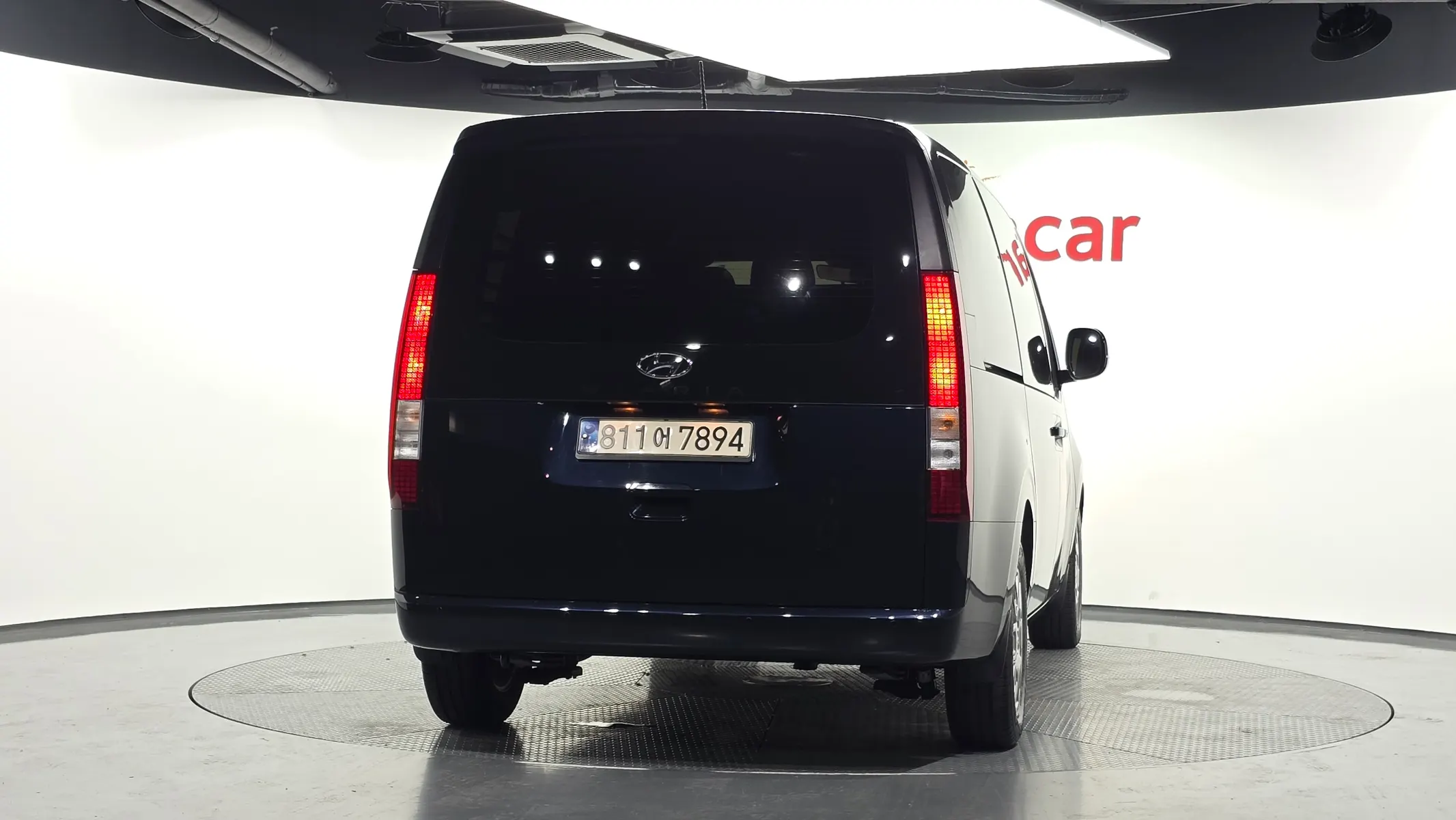 Hyundai Staria L3.5 5 2022 3/5