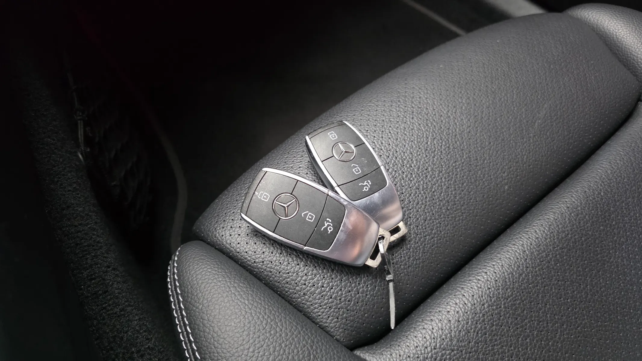 Mercedes-Benz C-Class W205 C220 d 4MATIC 2020 35/36
