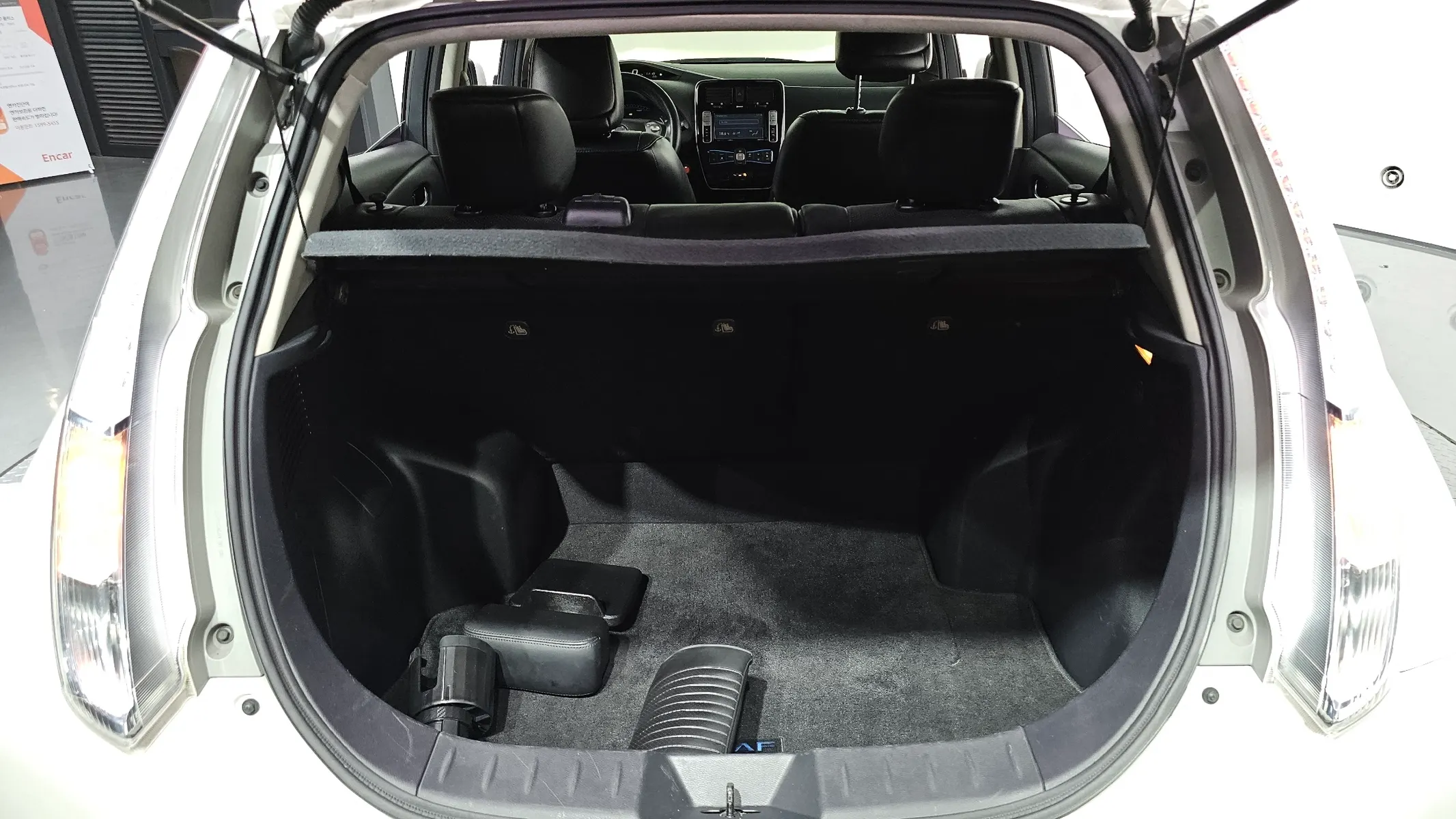 Nissan 리프 EV 2015 32/33