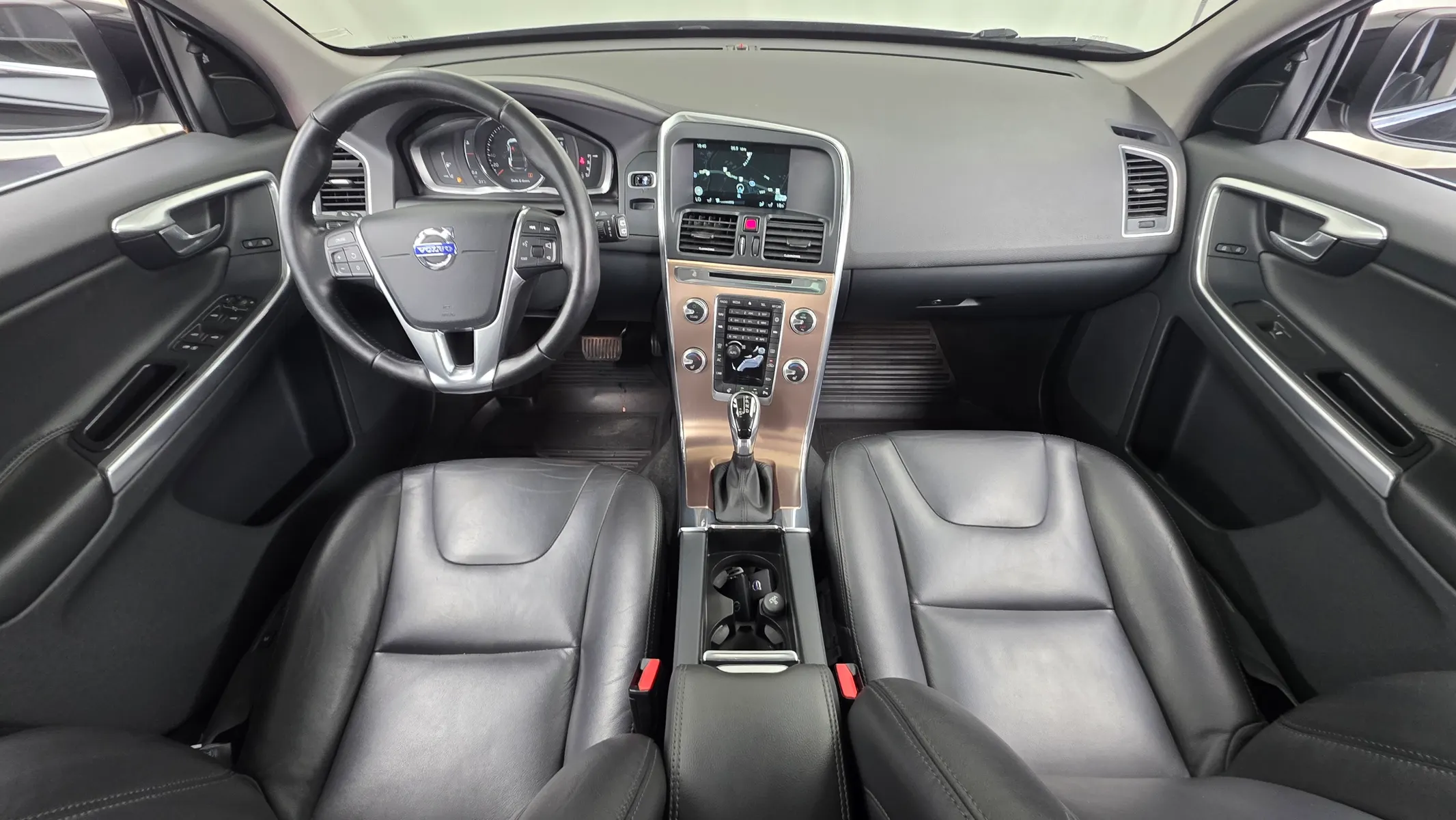Volvo XC60 D3 2016 4/5