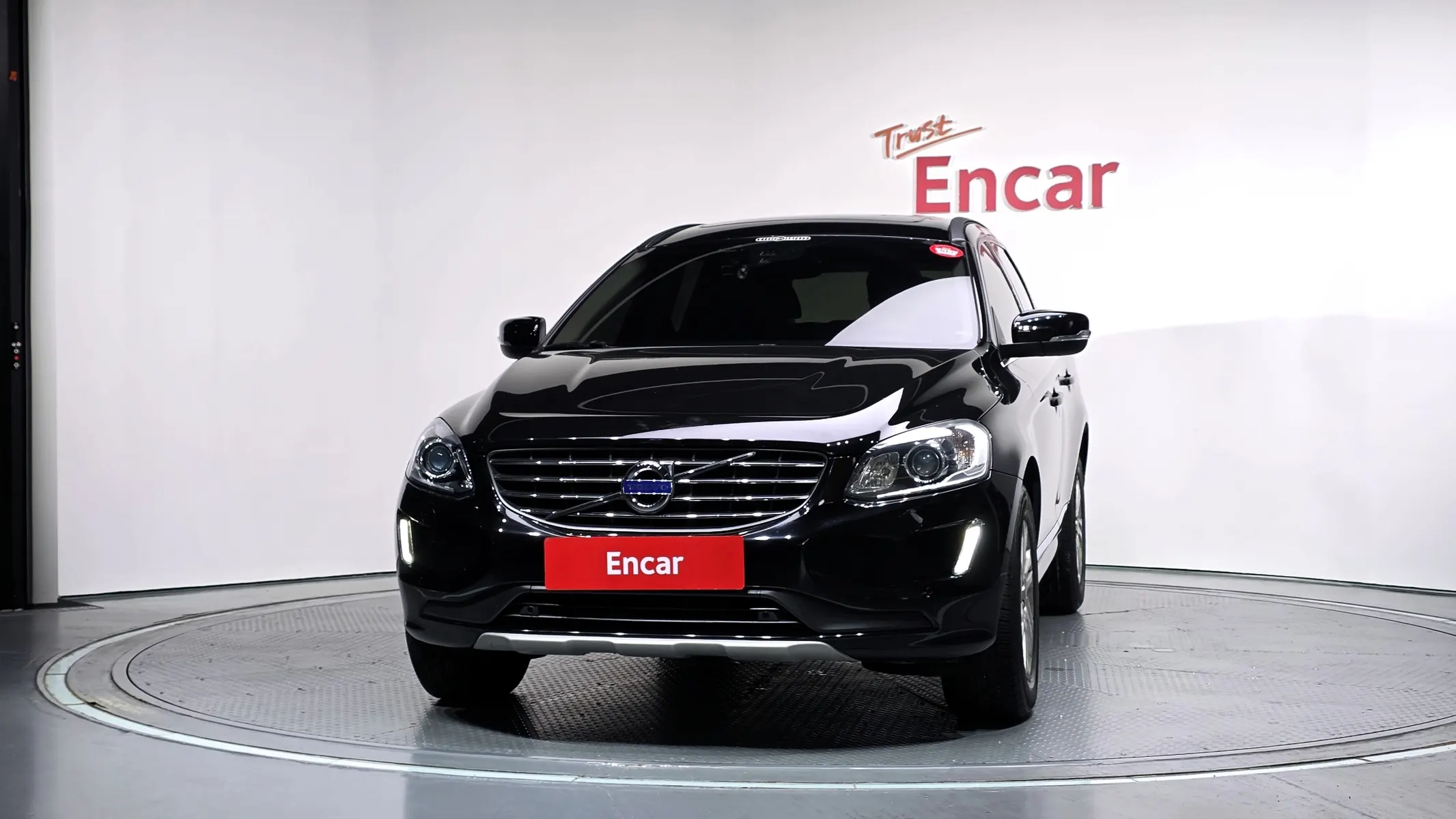 Volvo XC60 D3 2016 2/5