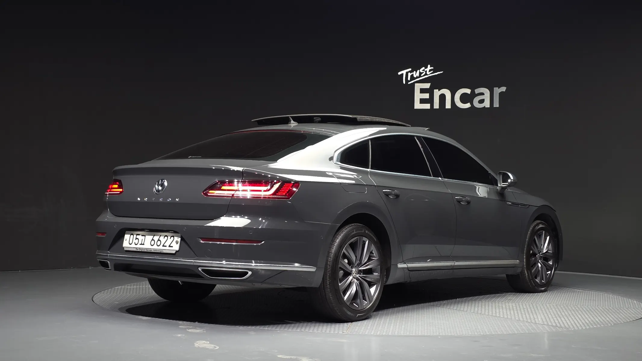 Volkswagen 아테온 2.0 TDI 2018 2/31