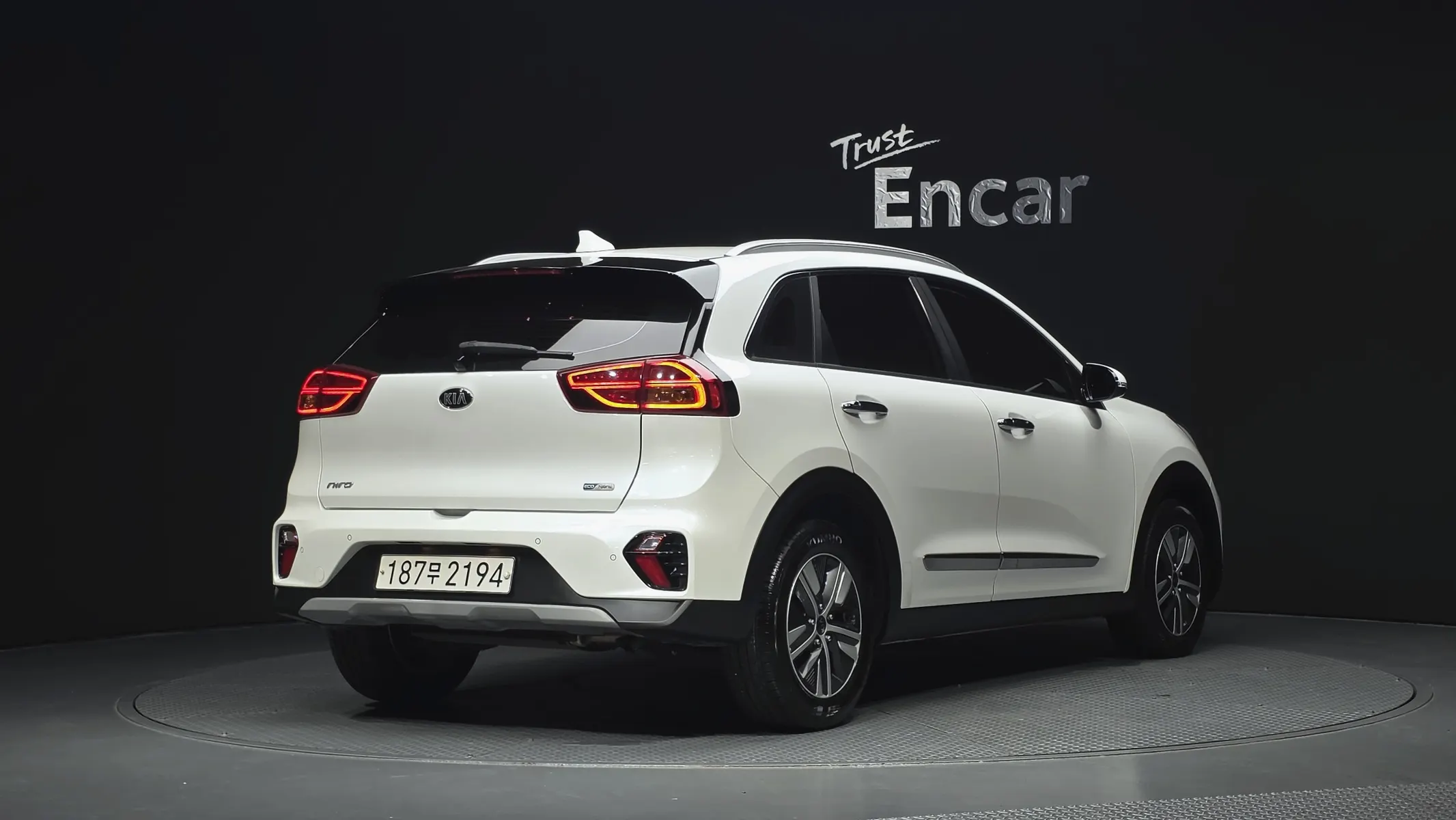 Kia 니로 1.6 HEV 2020 2/31