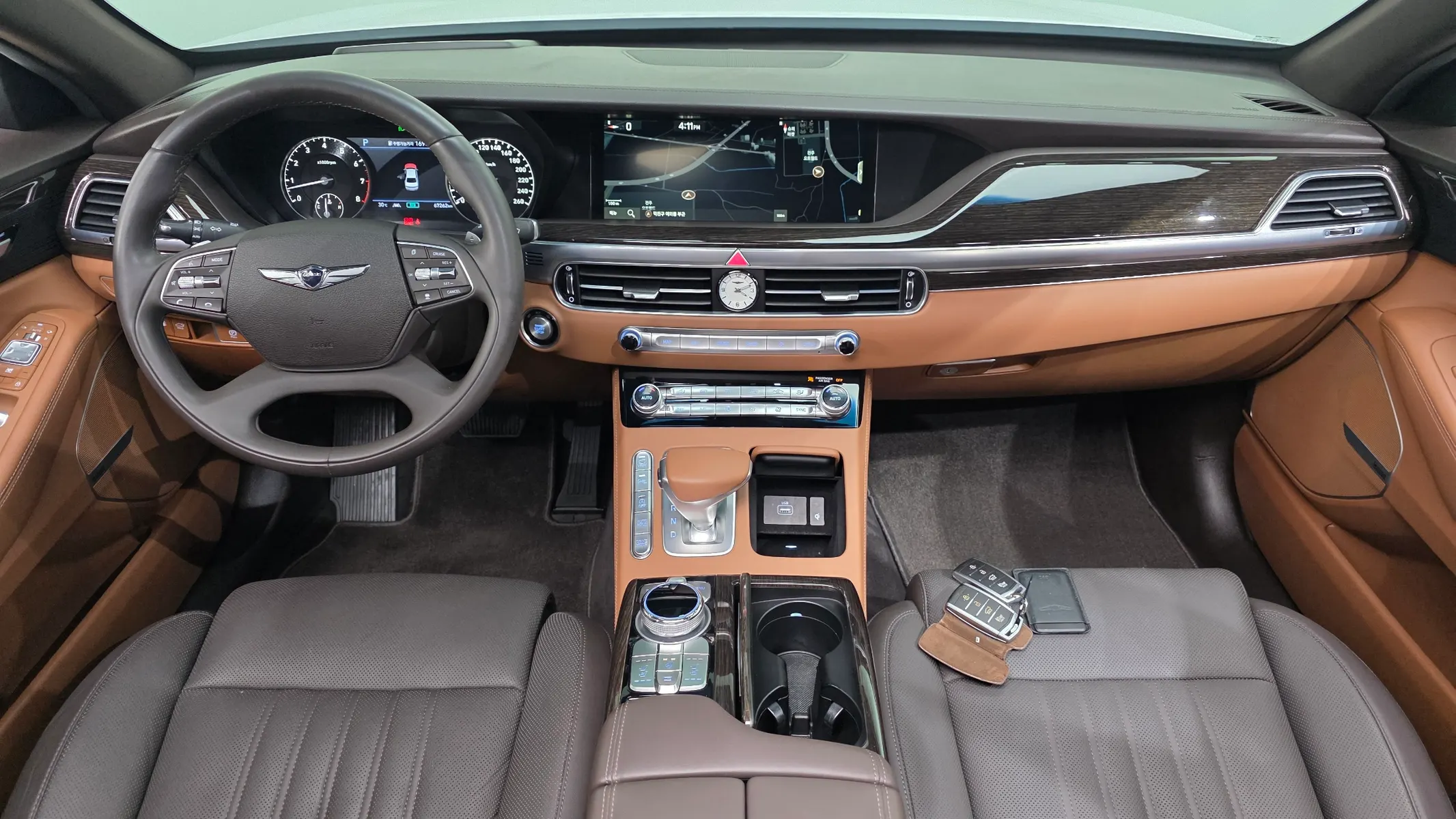 Genesis G90 3.8 AWD 2019 4/5