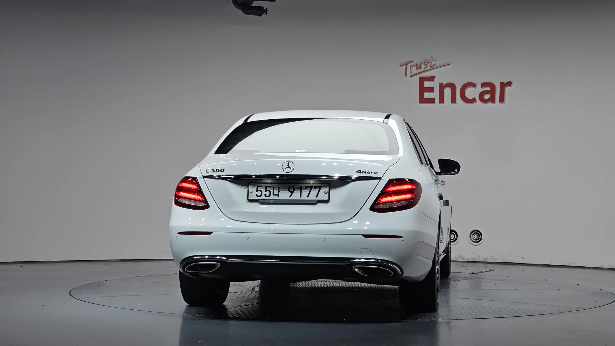 Mercedes-Benz E-Class W213 E300 4MATIC 2019 3/38