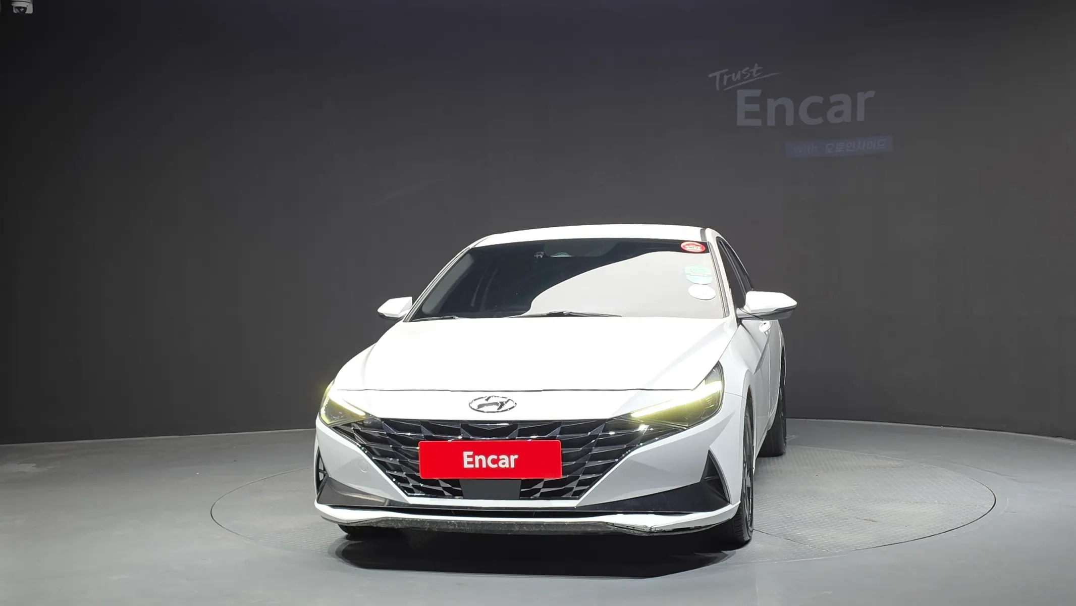 Hyundai (CN7) 2022 2/5