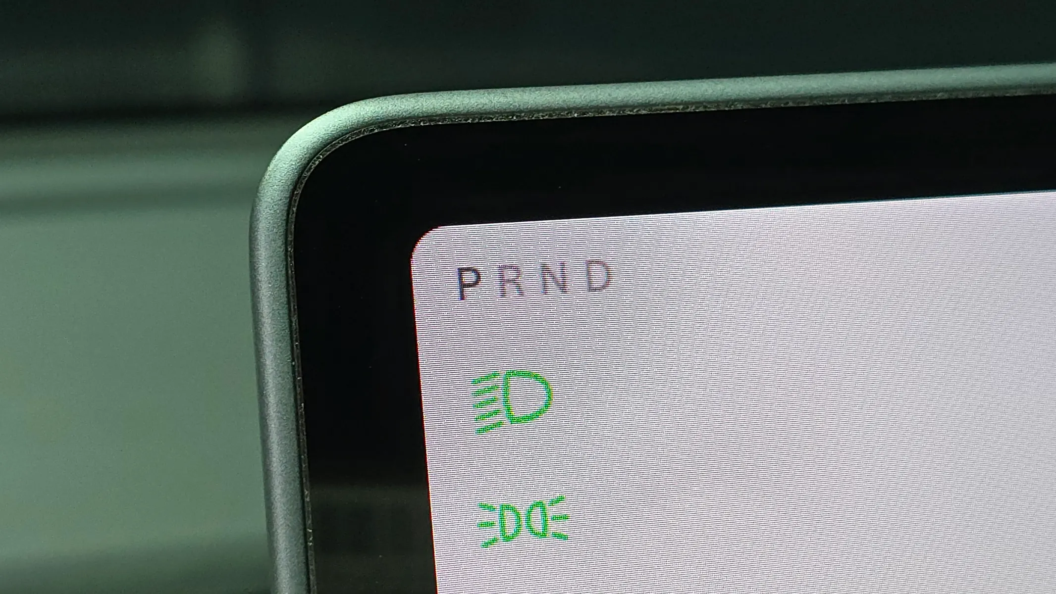 Tesla Y AWD 2021 32/33