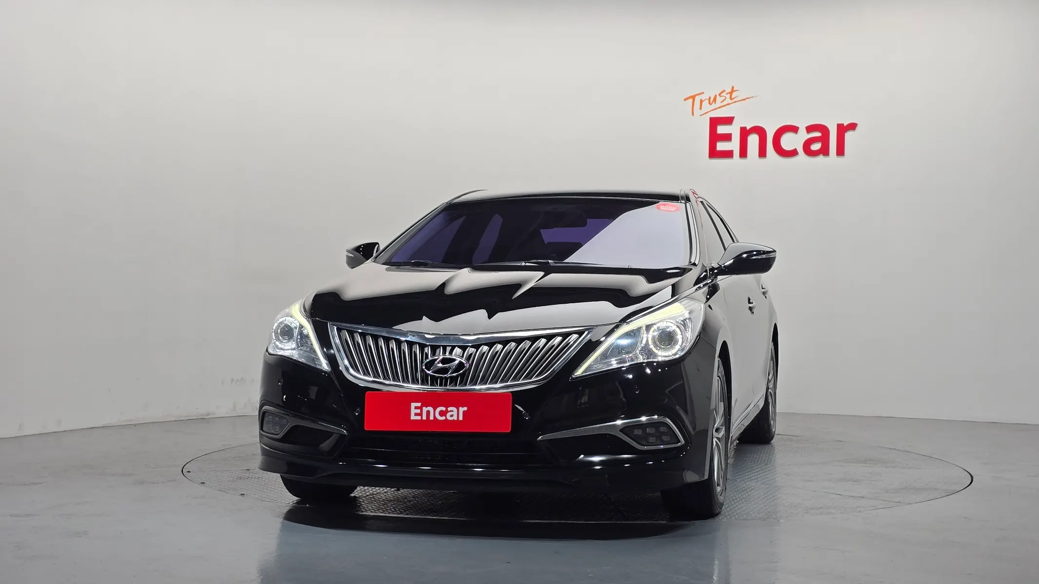 Hyundai Grandeur HG HG240 2016 2/5