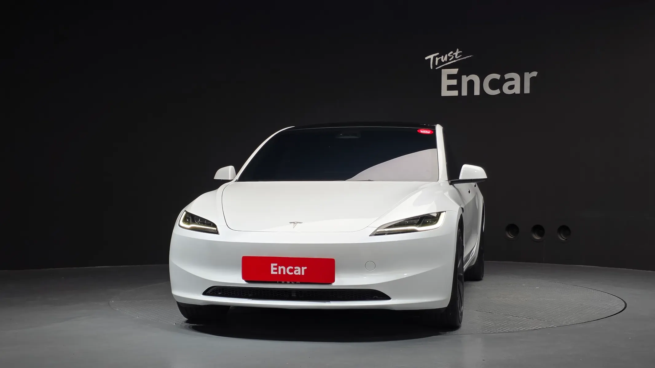 Tesla 3 RWD 2024 2/5