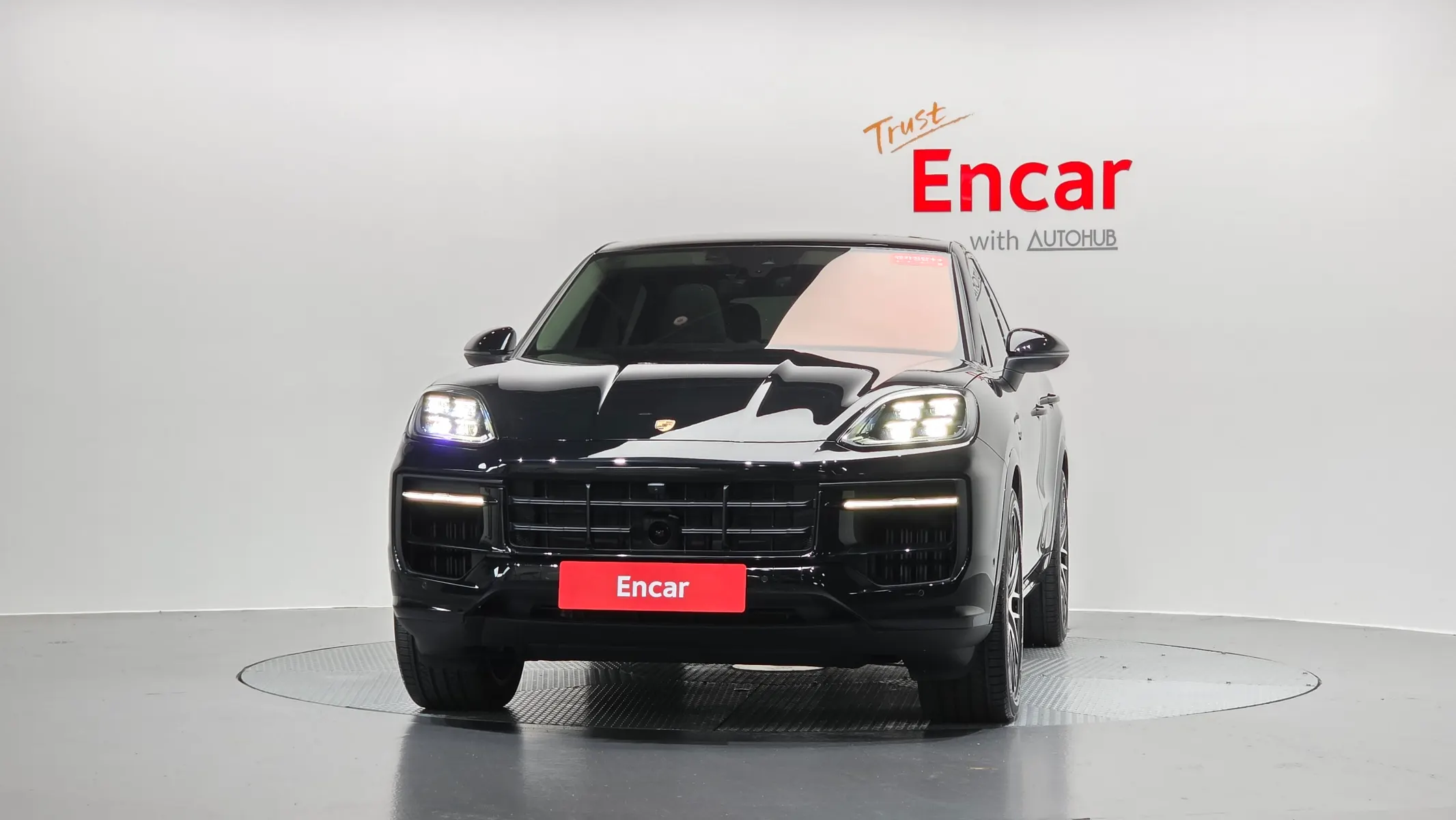 Porsche (PO536) 3.0 E- 2025 2/34