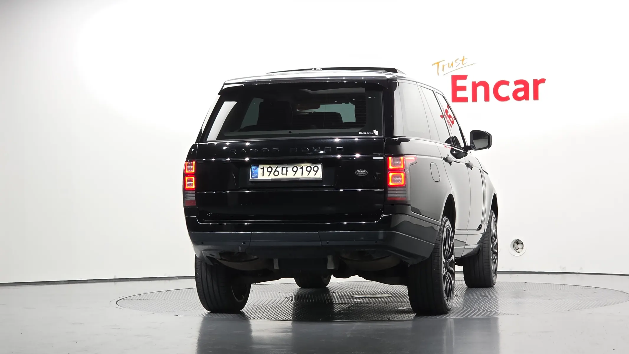 Land Rover 4 4.4 SDV8 Vogue SE 2013 3/32