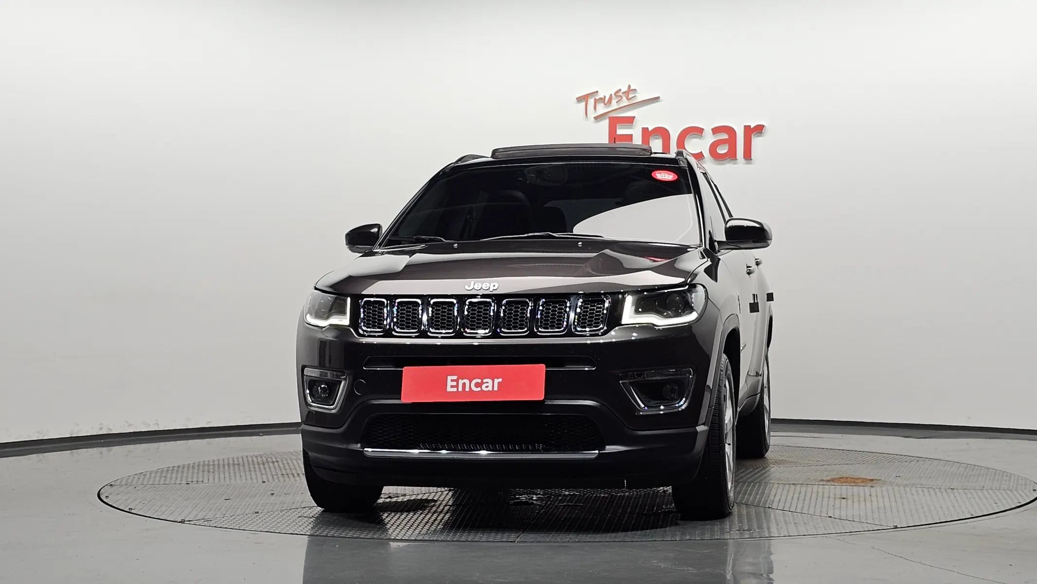 Jeep 2 2.4 AWD 2019 3/35