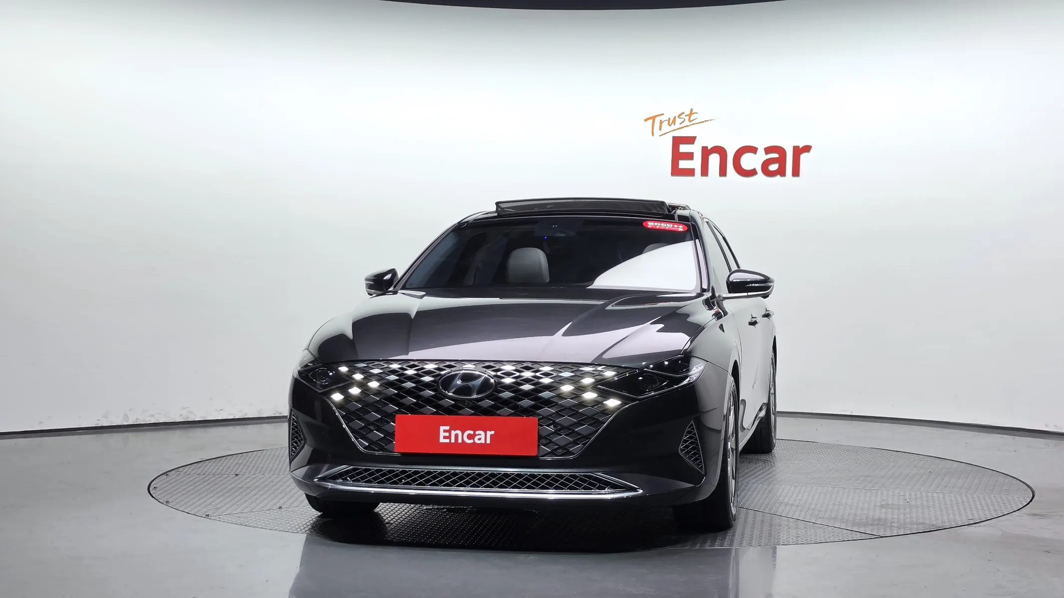 Hyundai IG 2019 3/37