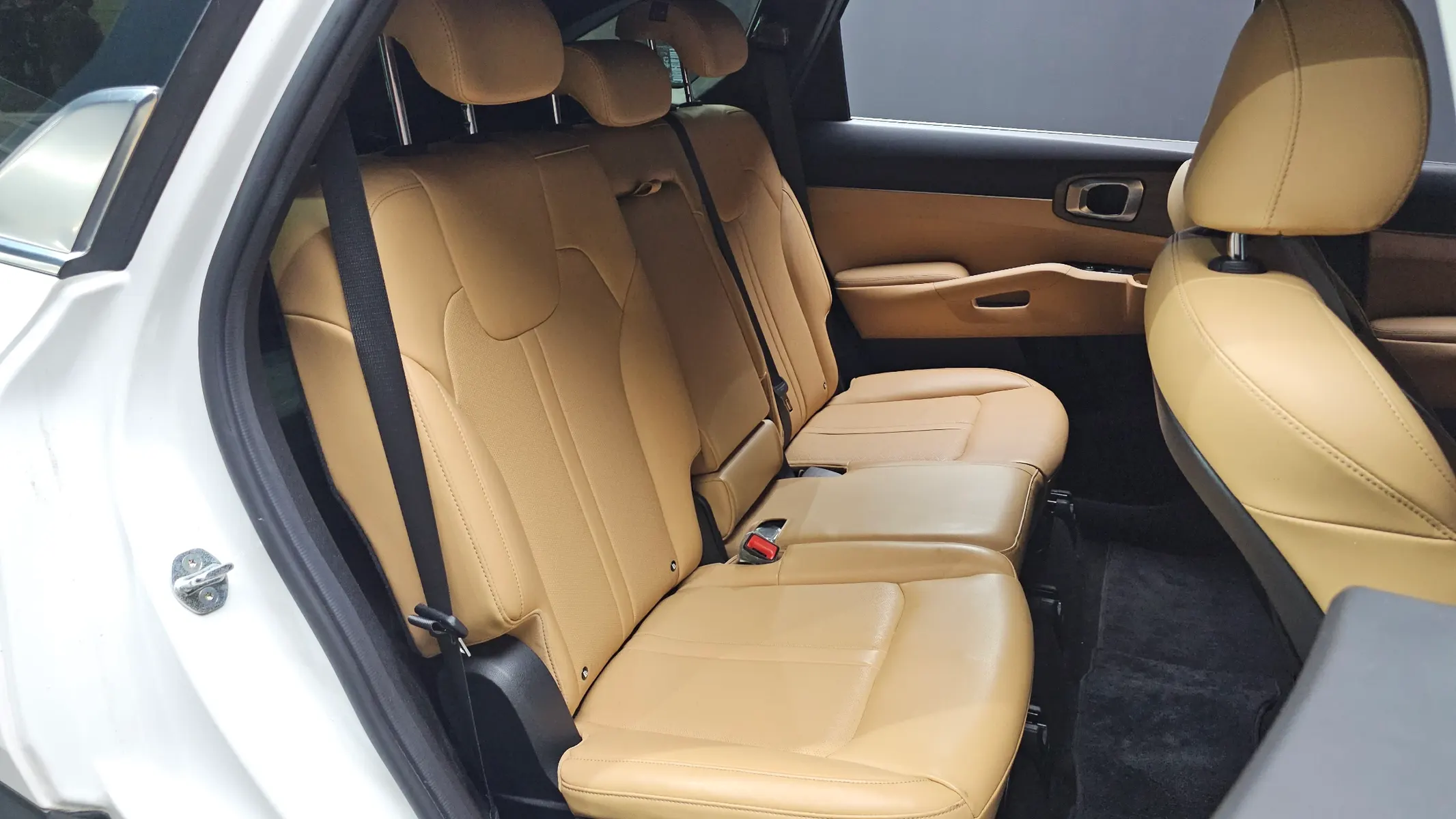 Kia 4 2.2 2WD 2021 31/32