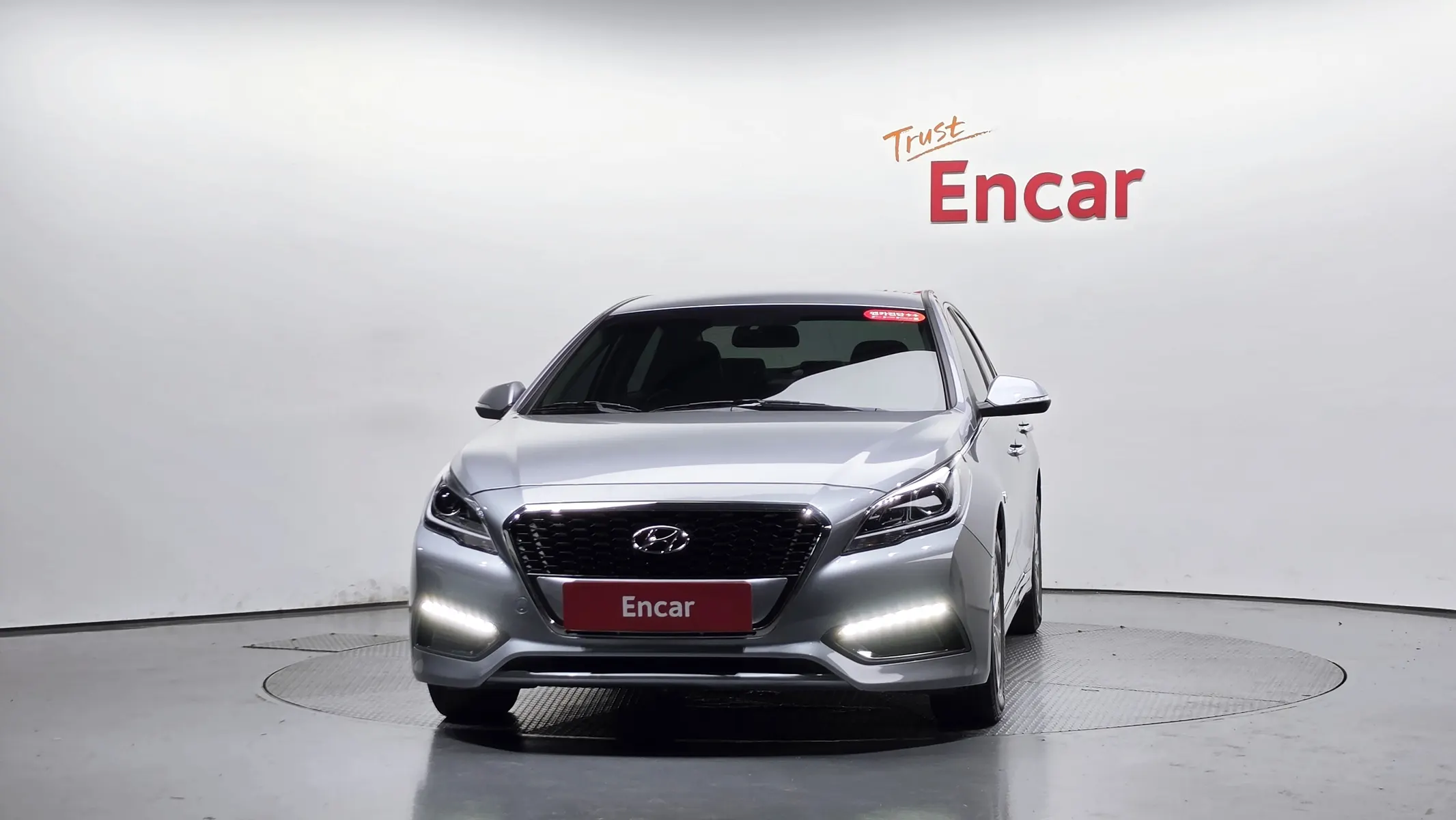 Hyundai LF 2.0 HEV 2016 2/5