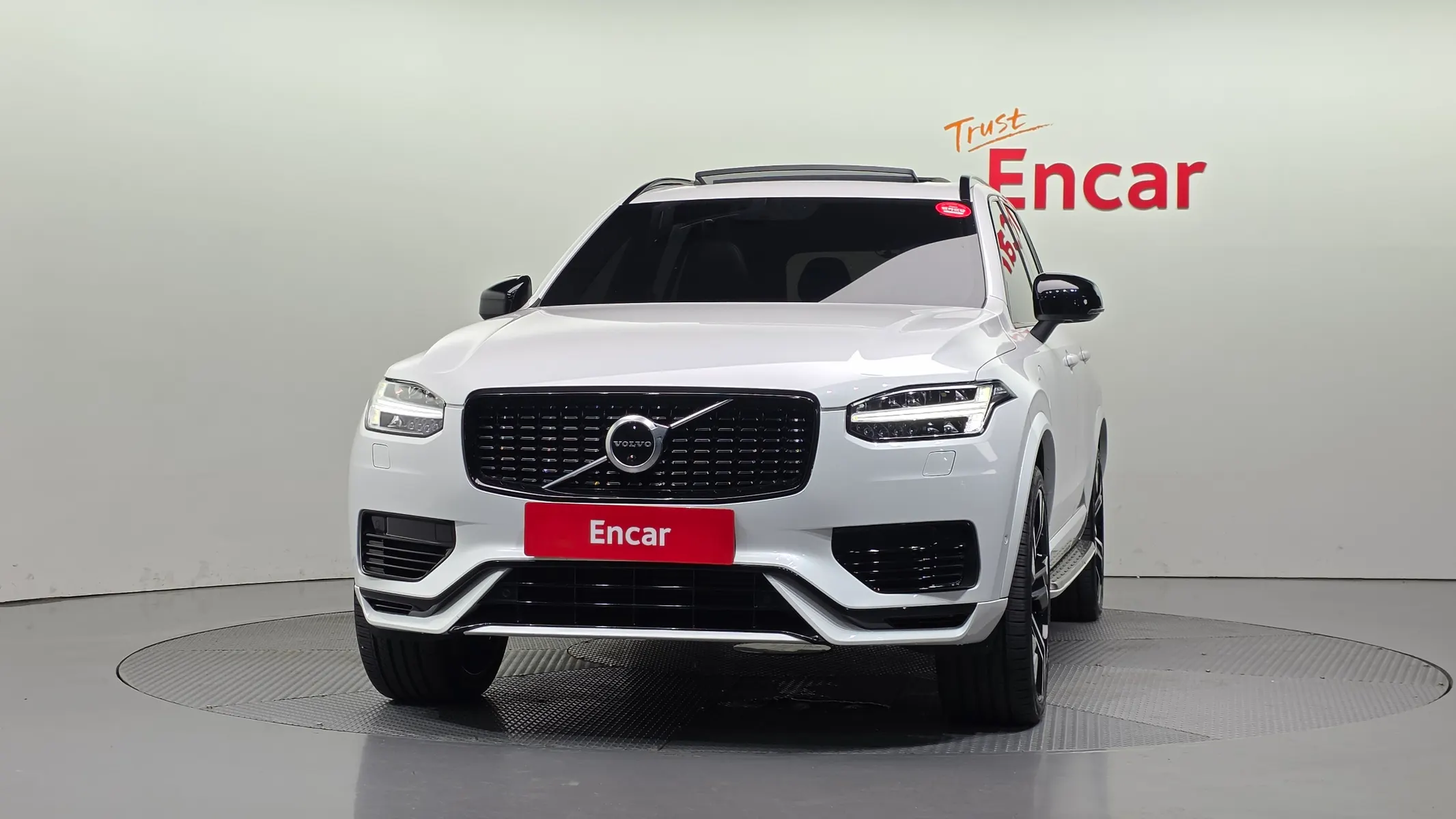 Volvo XC90 2 T8 R- 2020 3/38