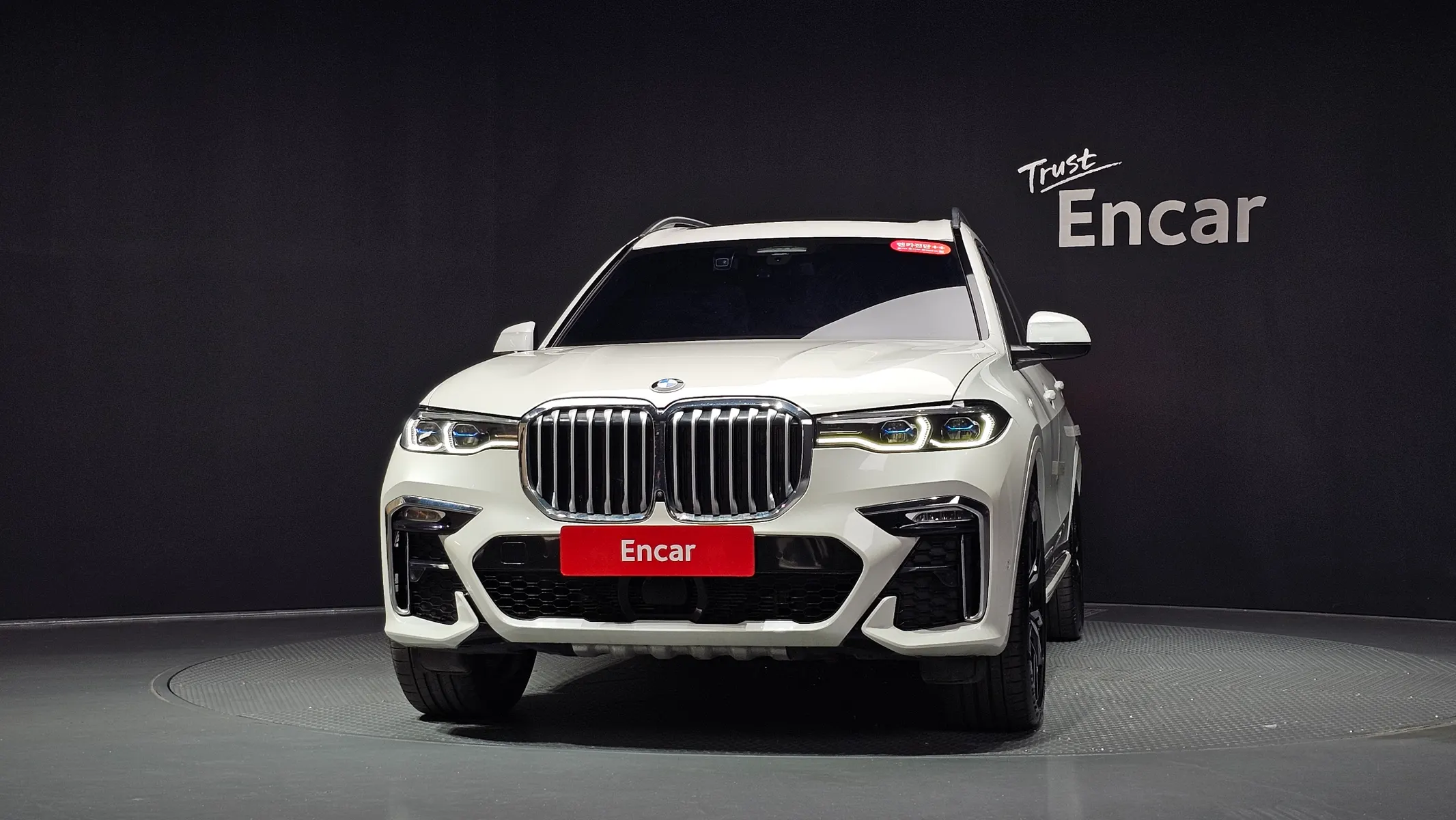 BMW X7 (G07) xDrive 40i M 6 2022 2/39