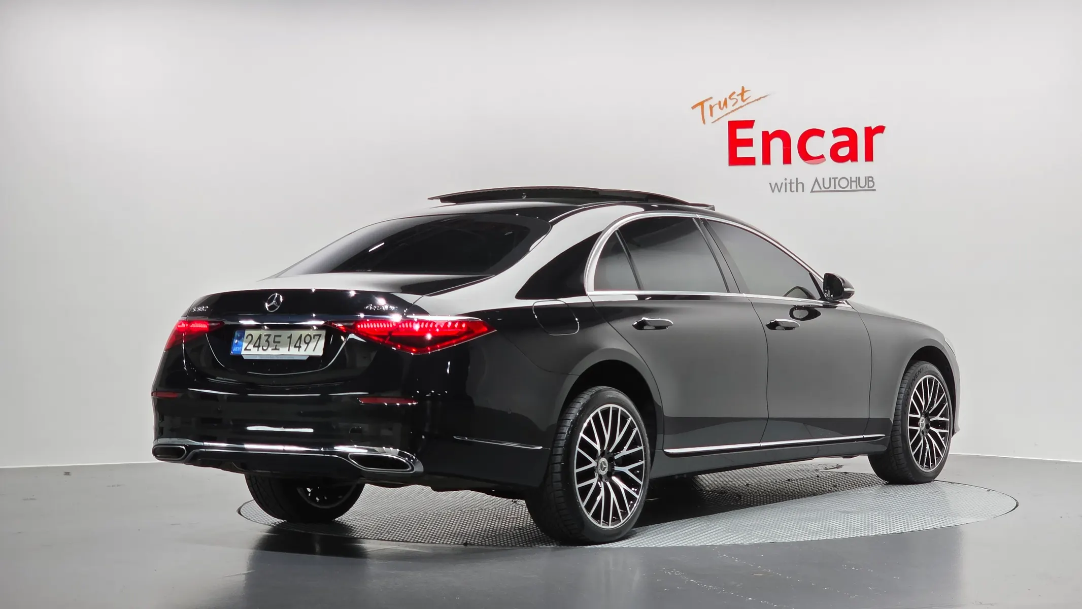 Mercedes-Benz S-Class W223 S580L 4MATIC 2022 2/36