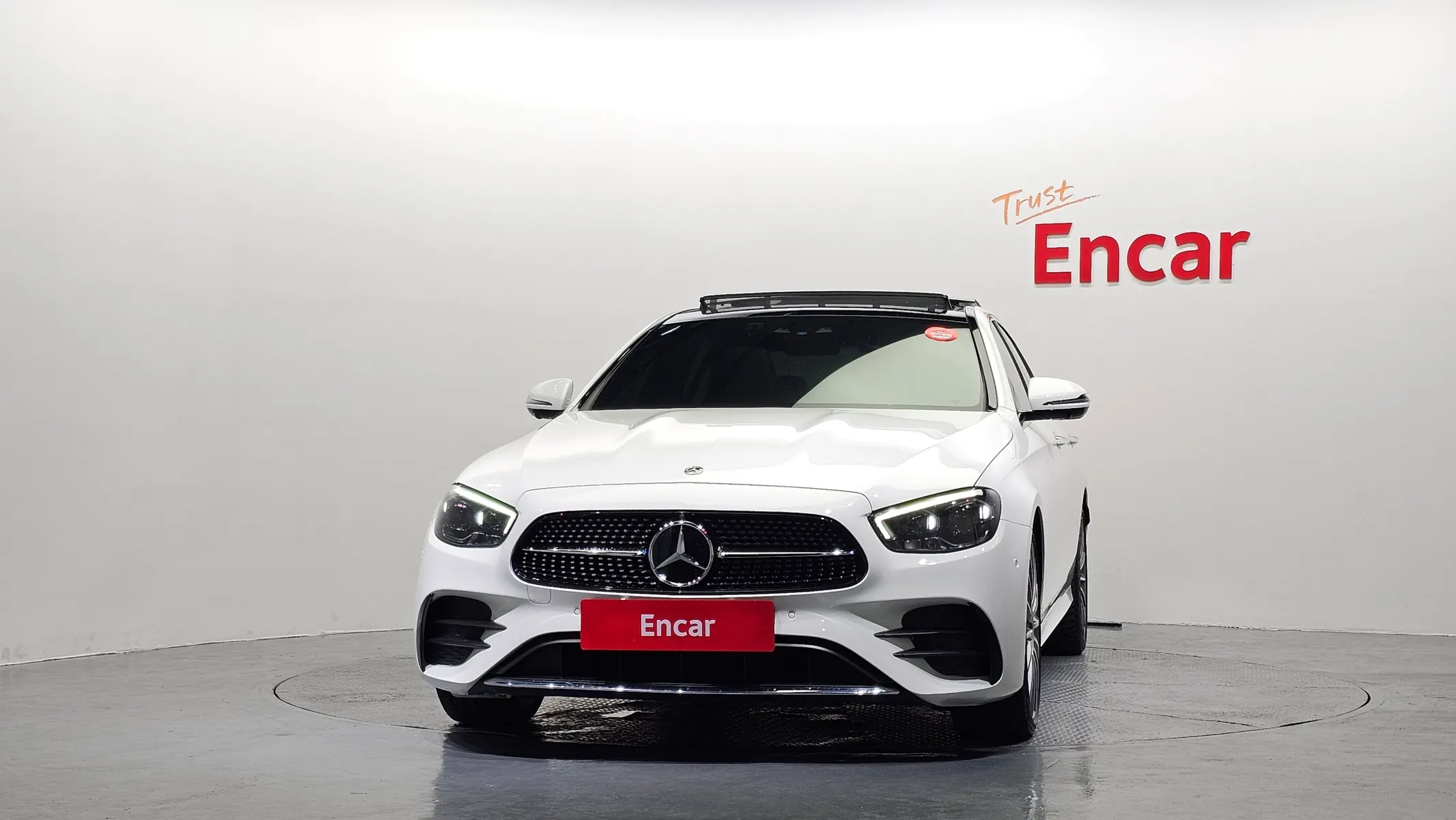 Mercedes-Benz E-Class W213 E350 4MATIC AMG Line 2022 3/38