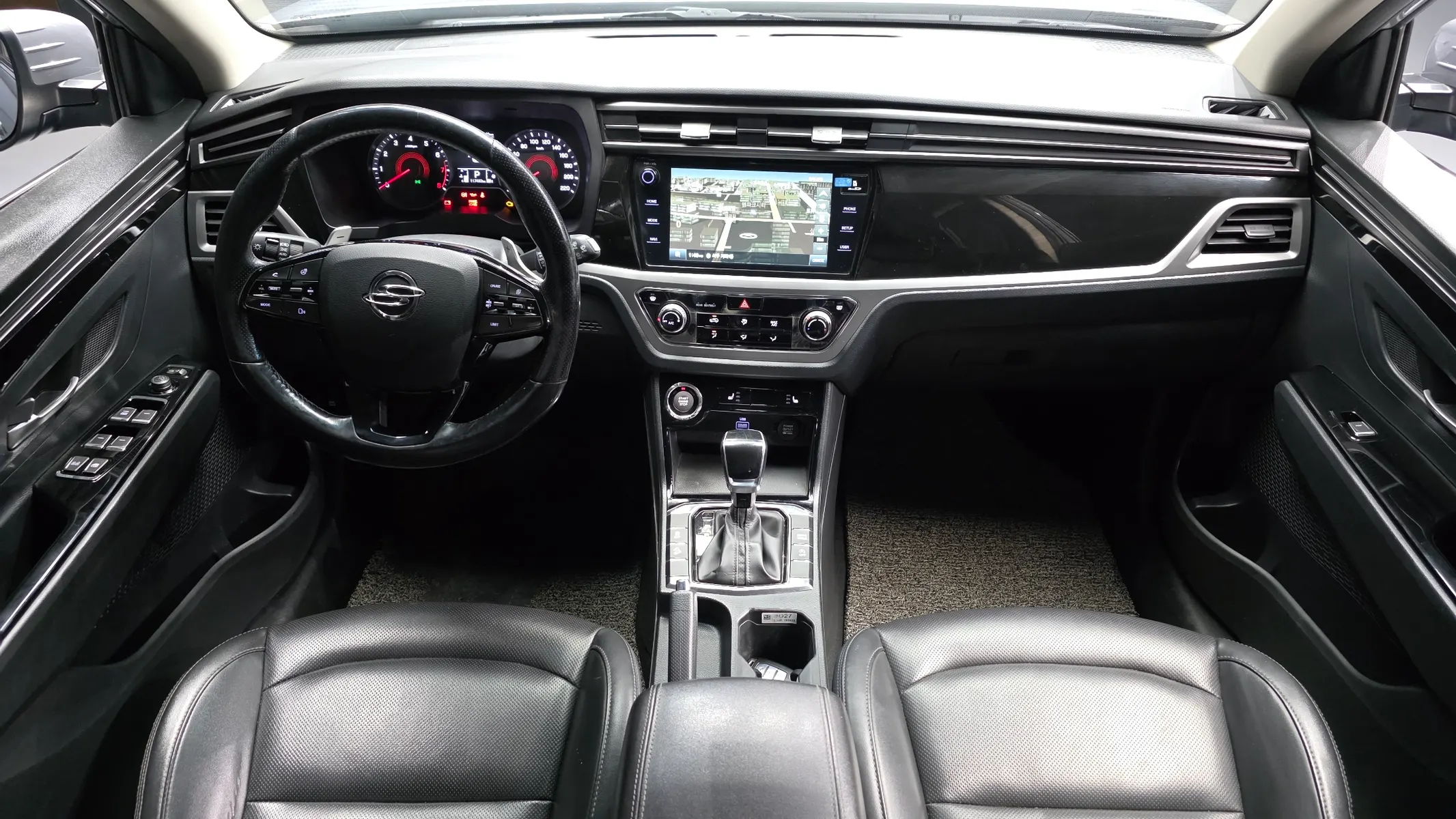 KG Mobility 뷰티풀 코란도 1.5 2WD C5 2019 3/5