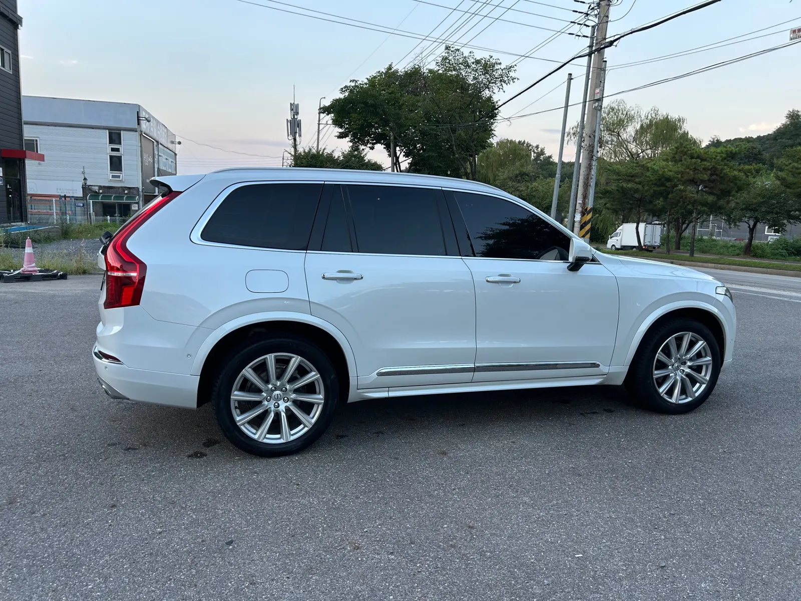 Volvo XC90 2 D5 2016 3/4